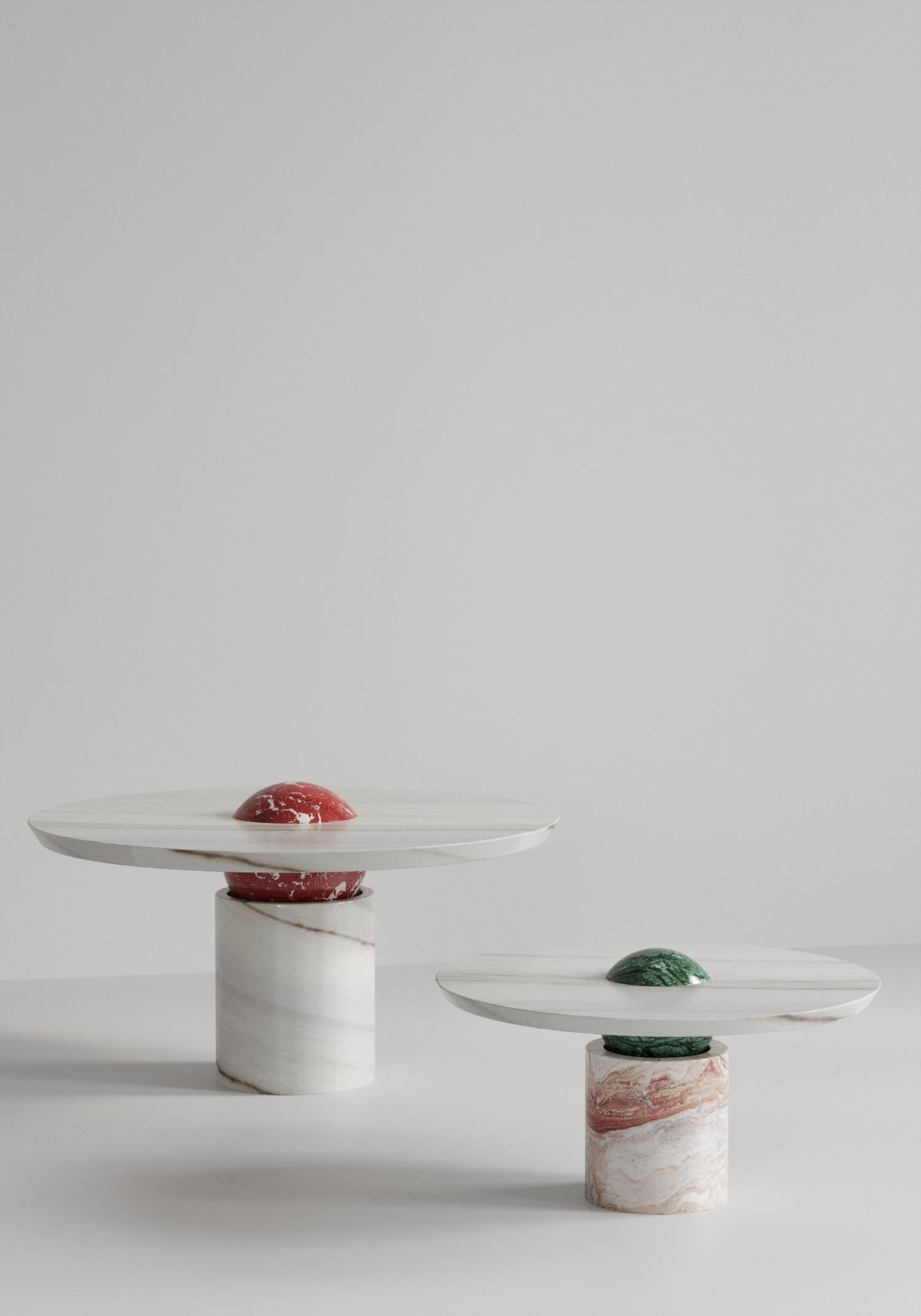 Table Planet de Madina Tsarikaeva Neuf - En vente à Geneve, CH