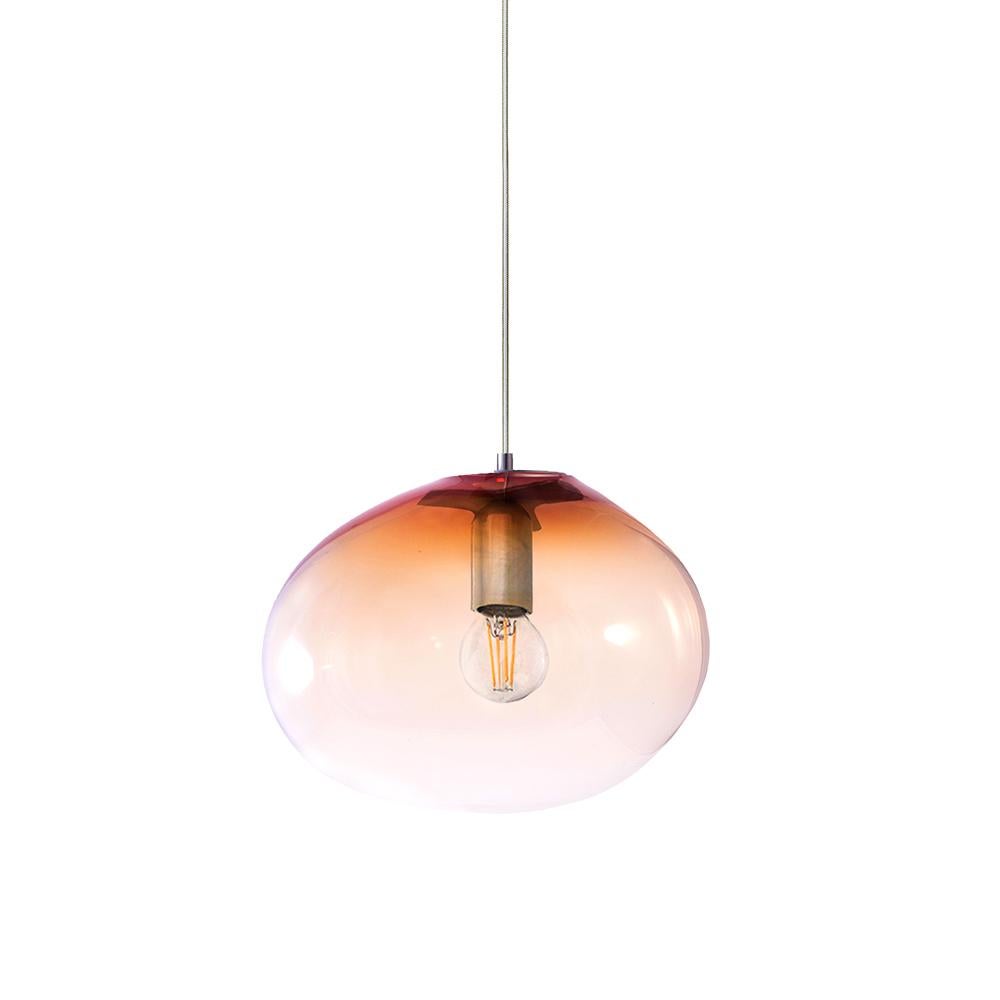 Planetoide centaure coral pendant by ELOA.
No UL listed 
Material: glass, steel, silver, LED bulb.
Dimensions: D 30 x W 30 x H 250 cm.
Also available in different colours and dimensions.

All our lamps can be wired according to each country. If sold