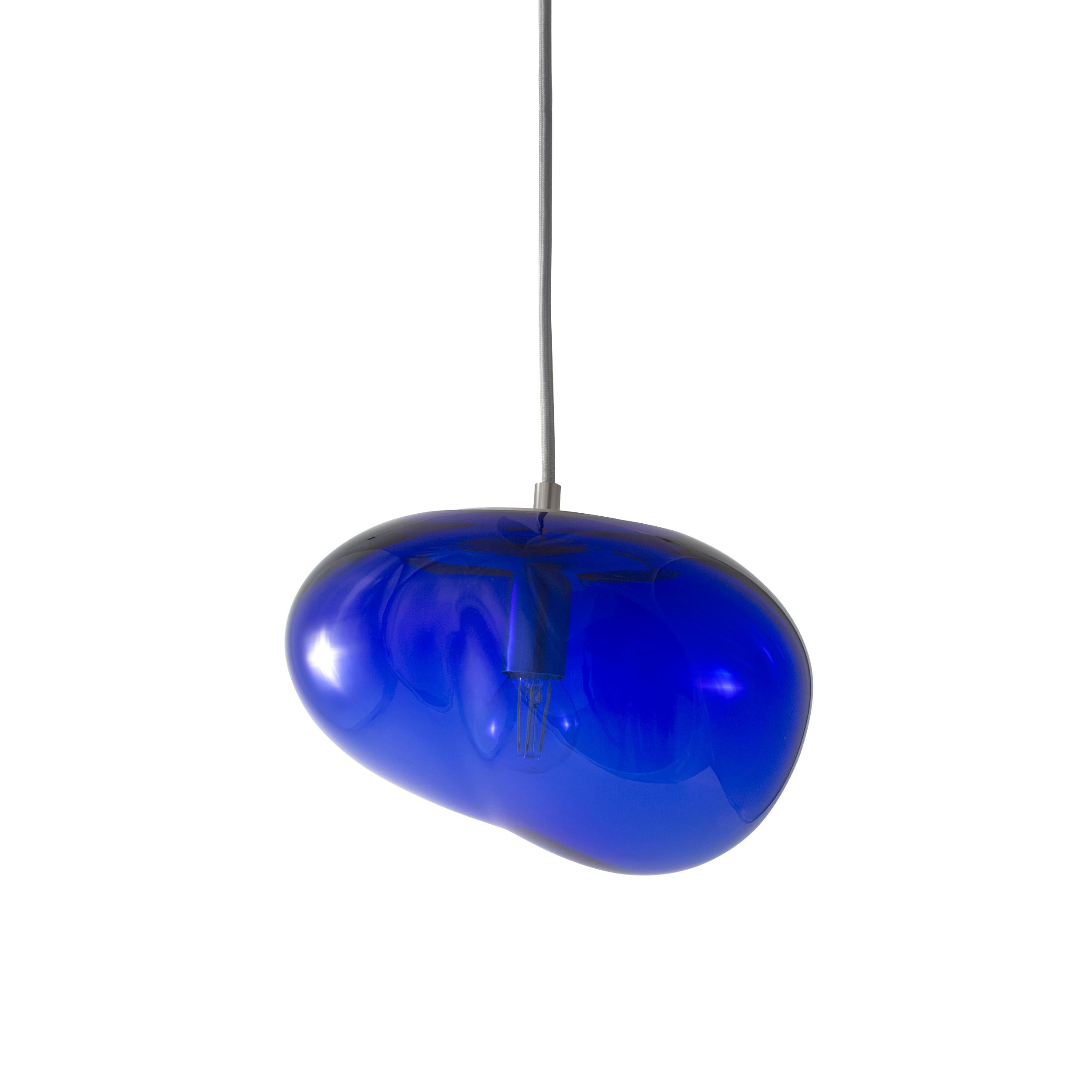Planetoide Saiki blue pendant by Eloa.
No UL listed 
Material: glass, steel, silver, LED Bulb
Dimensions: D30 x W30 x H250 cm
Also available in different colours and dimensions.

All our lamps can be wired according to each country. If sold to the