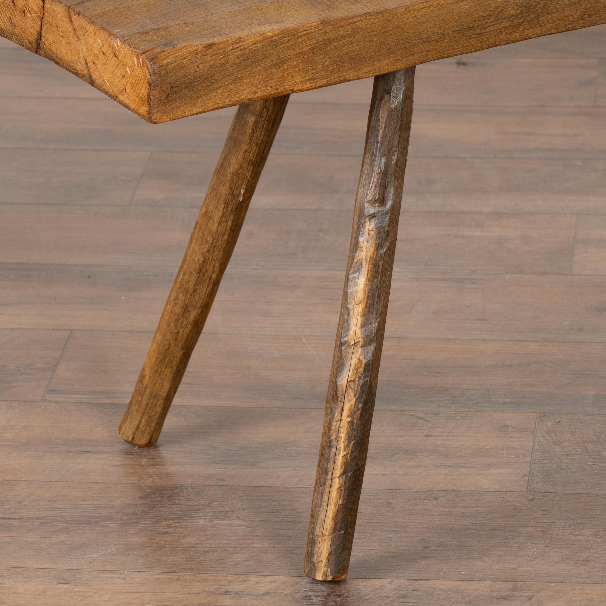 Plank Top Splay Peg Leg Bench, Hungary circa 1920 In Good Condition In Round Top, TX