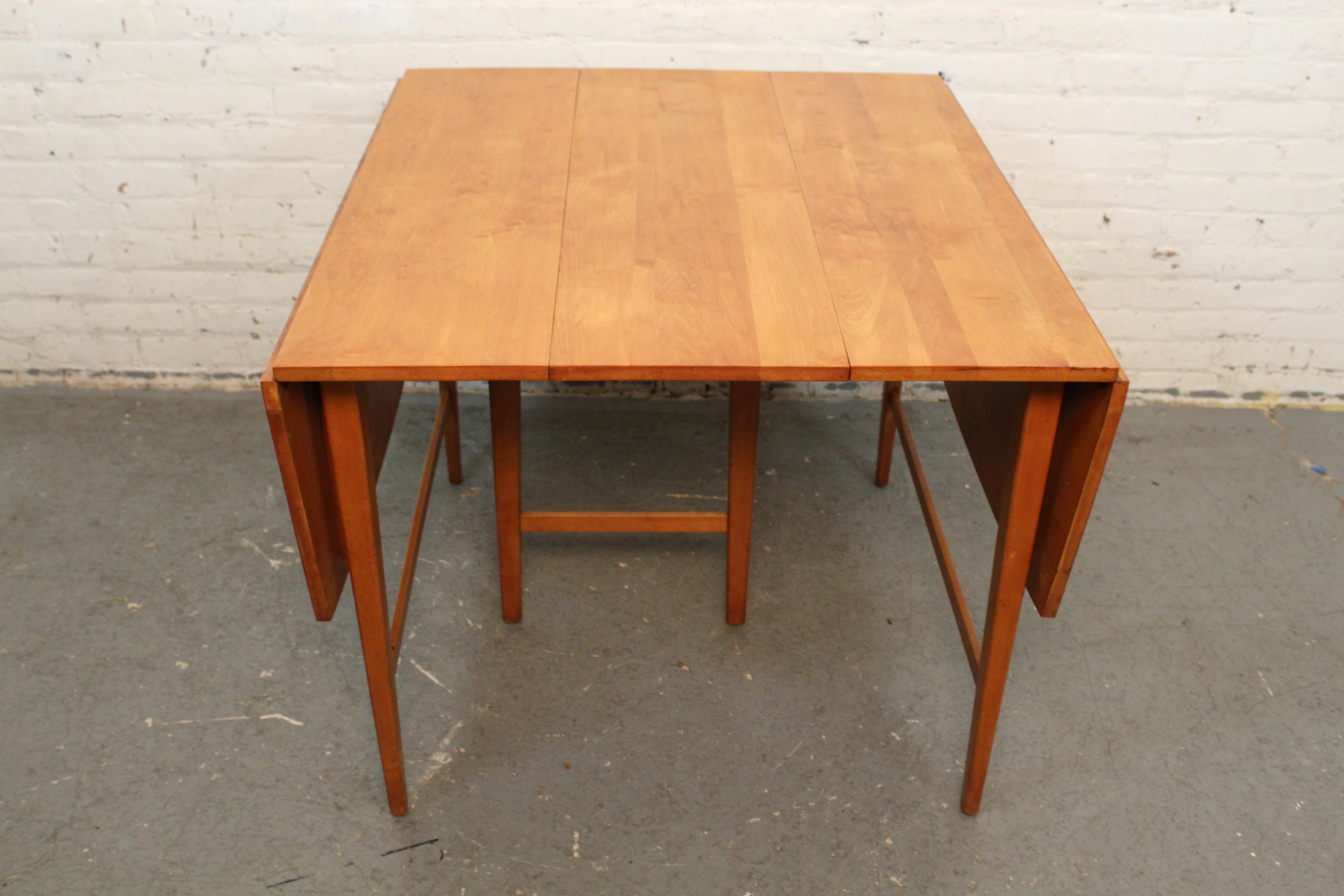 Planner Group Drop Leaf Dining Table by Paul McCobb for Winchendon Furniture 2