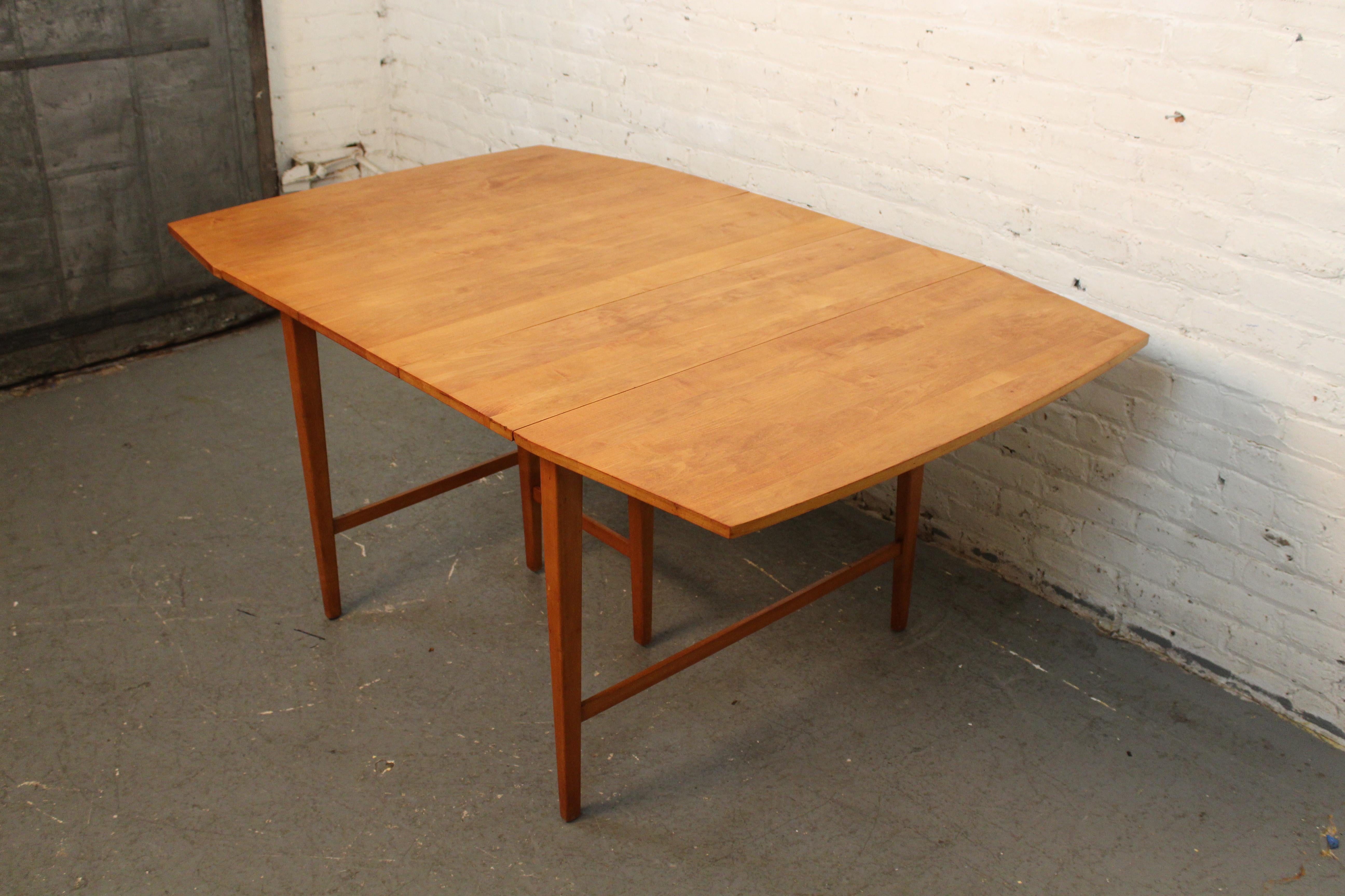 Planner Group Drop Leaf Dining Table by Paul McCobb for Winchendon Furniture 5