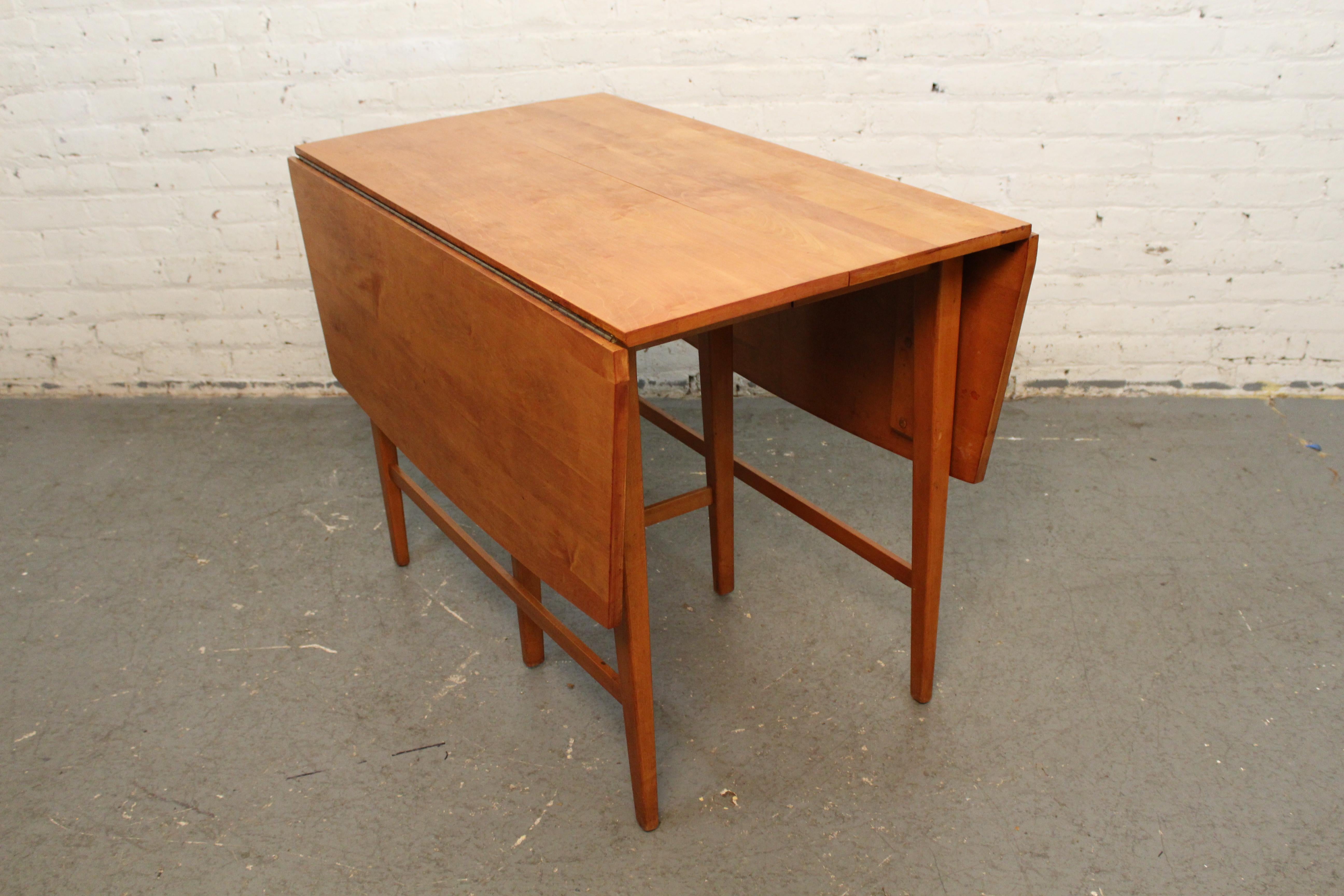 American Planner Group Drop Leaf Dining Table by Paul McCobb for Winchendon Furniture