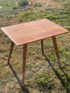 Mesa auxiliar Planner Group de Paul McCobb para Winchendon