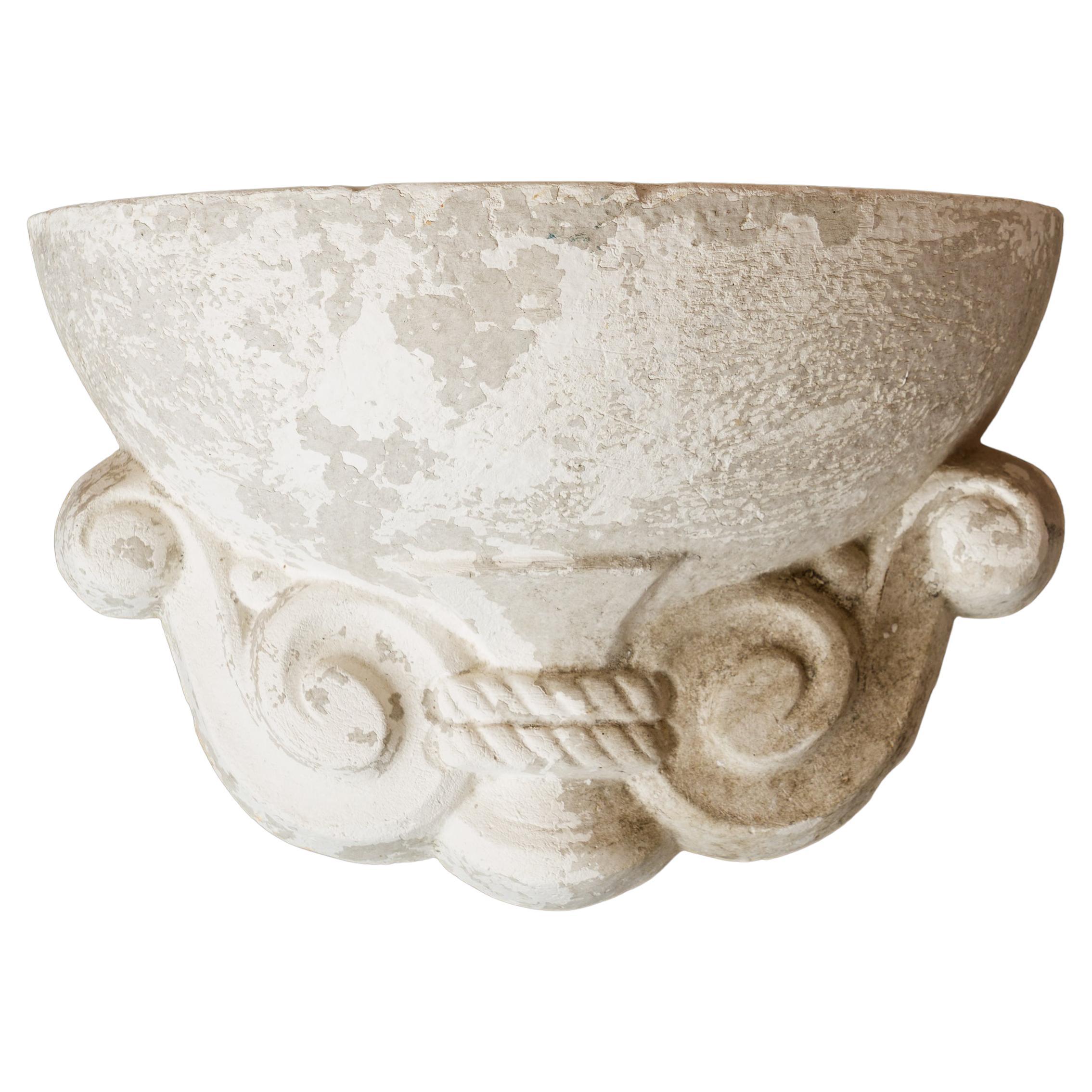 Lampada in gesso con decorazione a volute ispirata alle piante - Francia, anni '40 in vendita