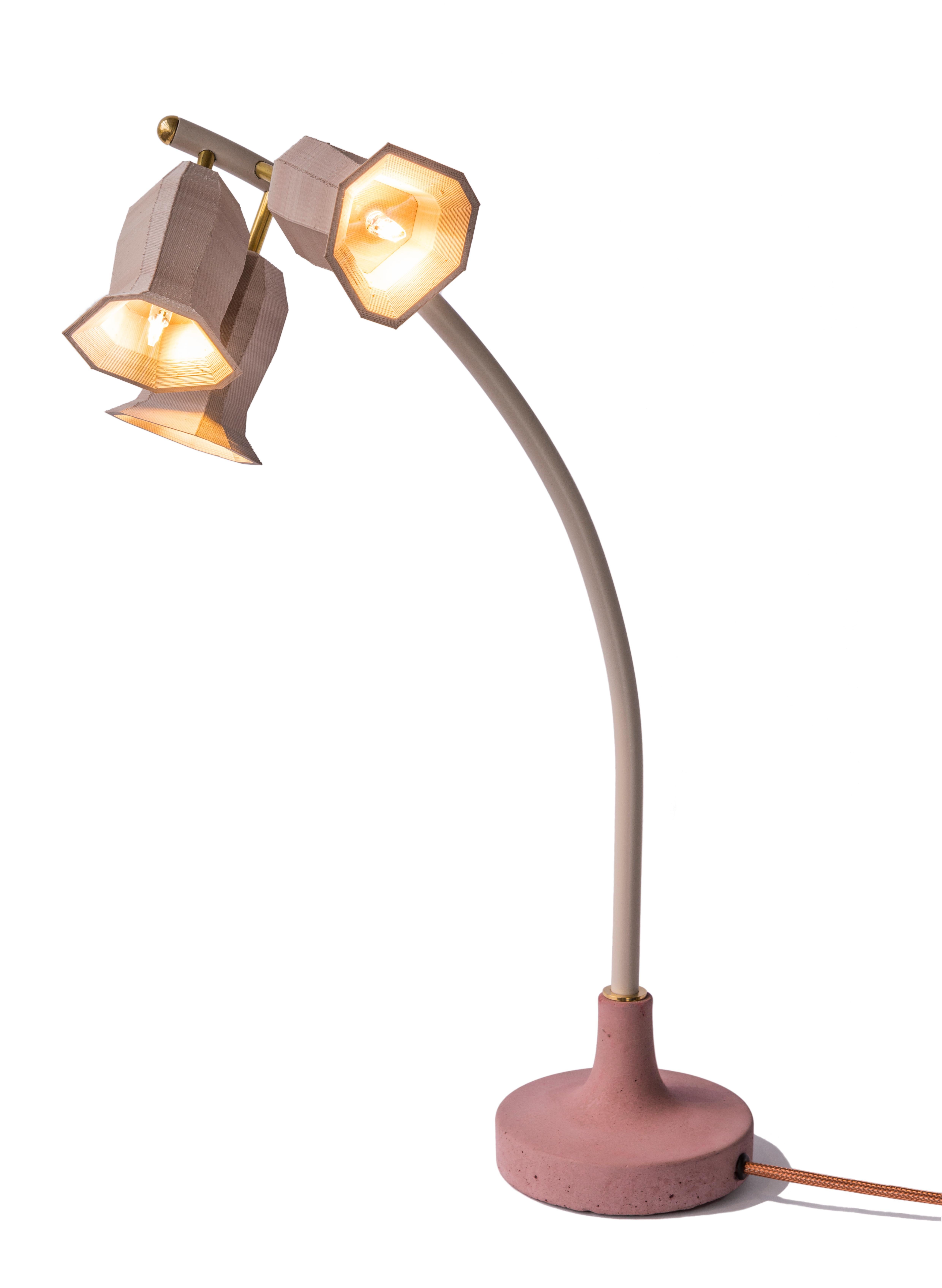 Plant Lamp Table Pink In New Condition For Sale In Eindhoven, NL