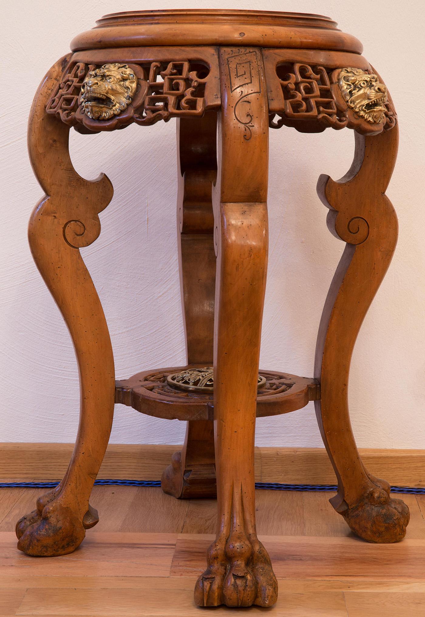 Stand Table d'appoint pour plantes The Claw Bronzes Dragon Chinoiserie Baroque Acajou Bon état - En vente à Ettlingen, DE