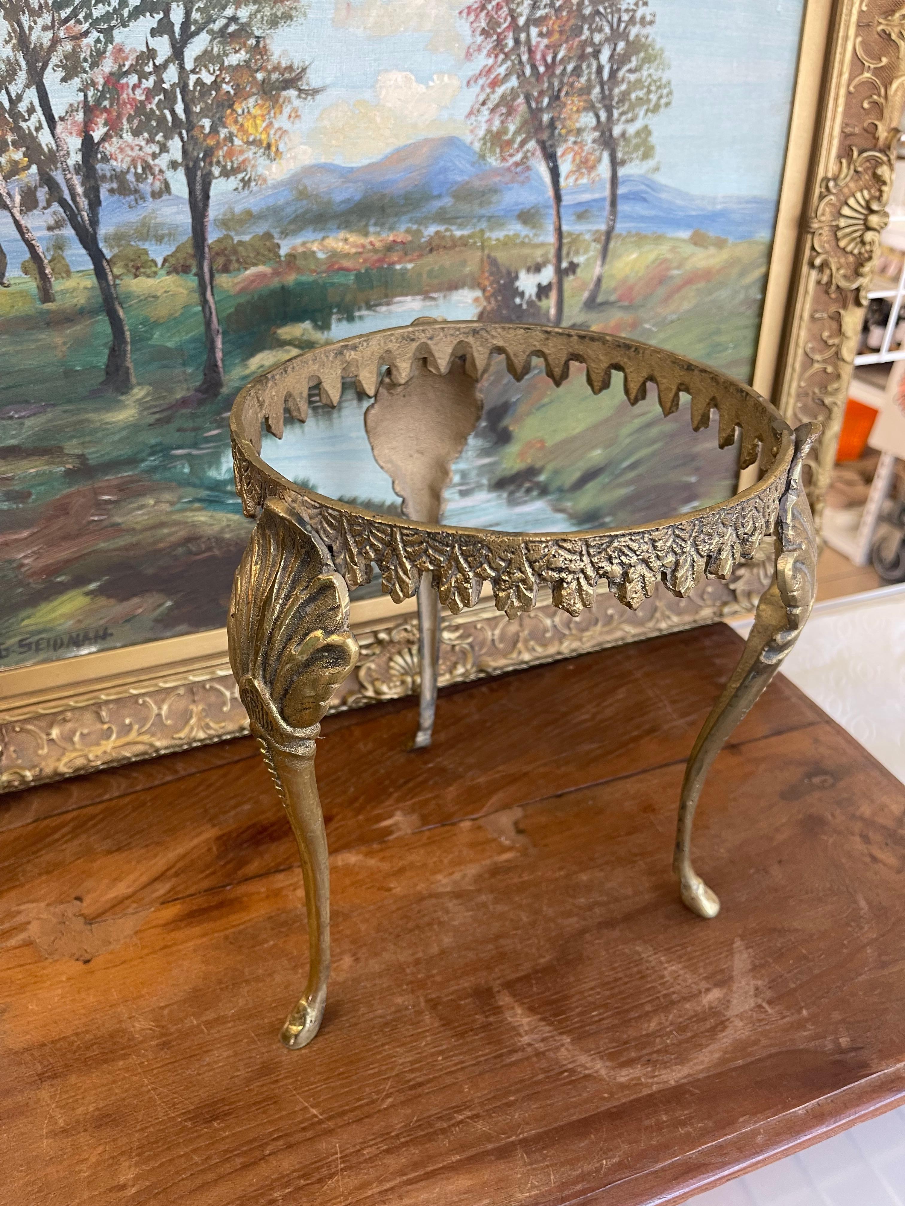 Plant Stand with Ornate Leaf and Shell Motifs For Sale 1