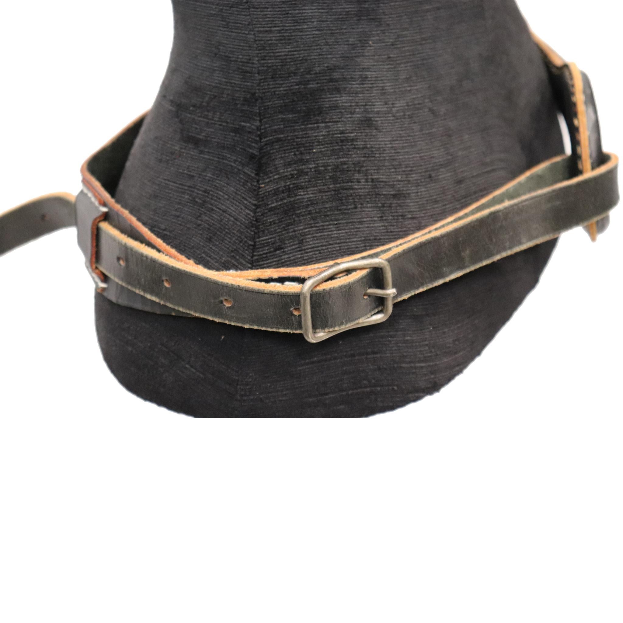 Women's Plantation Black Leather Double Band W/ Loop and Front Buckle For Sale