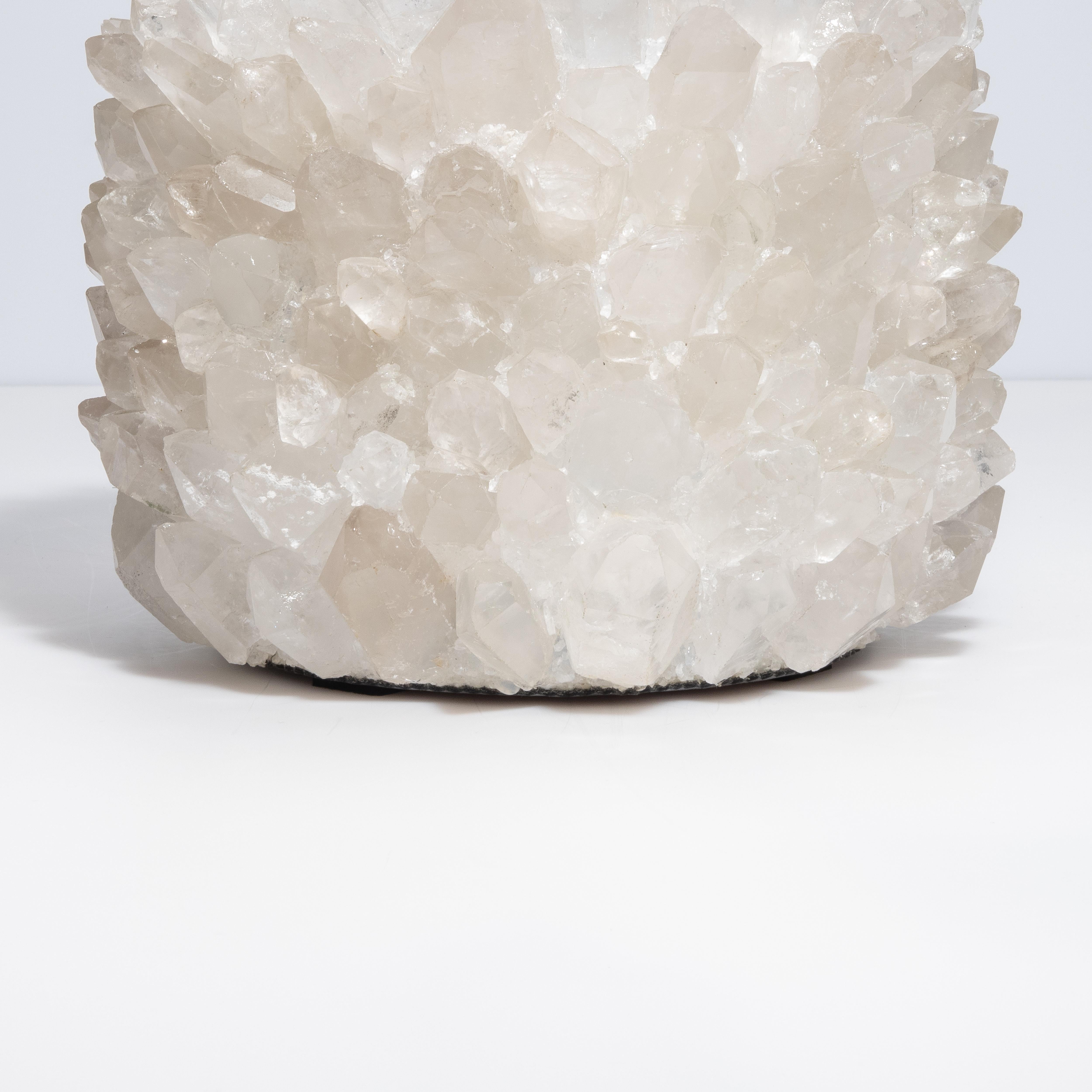 Planter Bowl Classic in Clear Quartz In New Condition For Sale In West Hollywood, CA