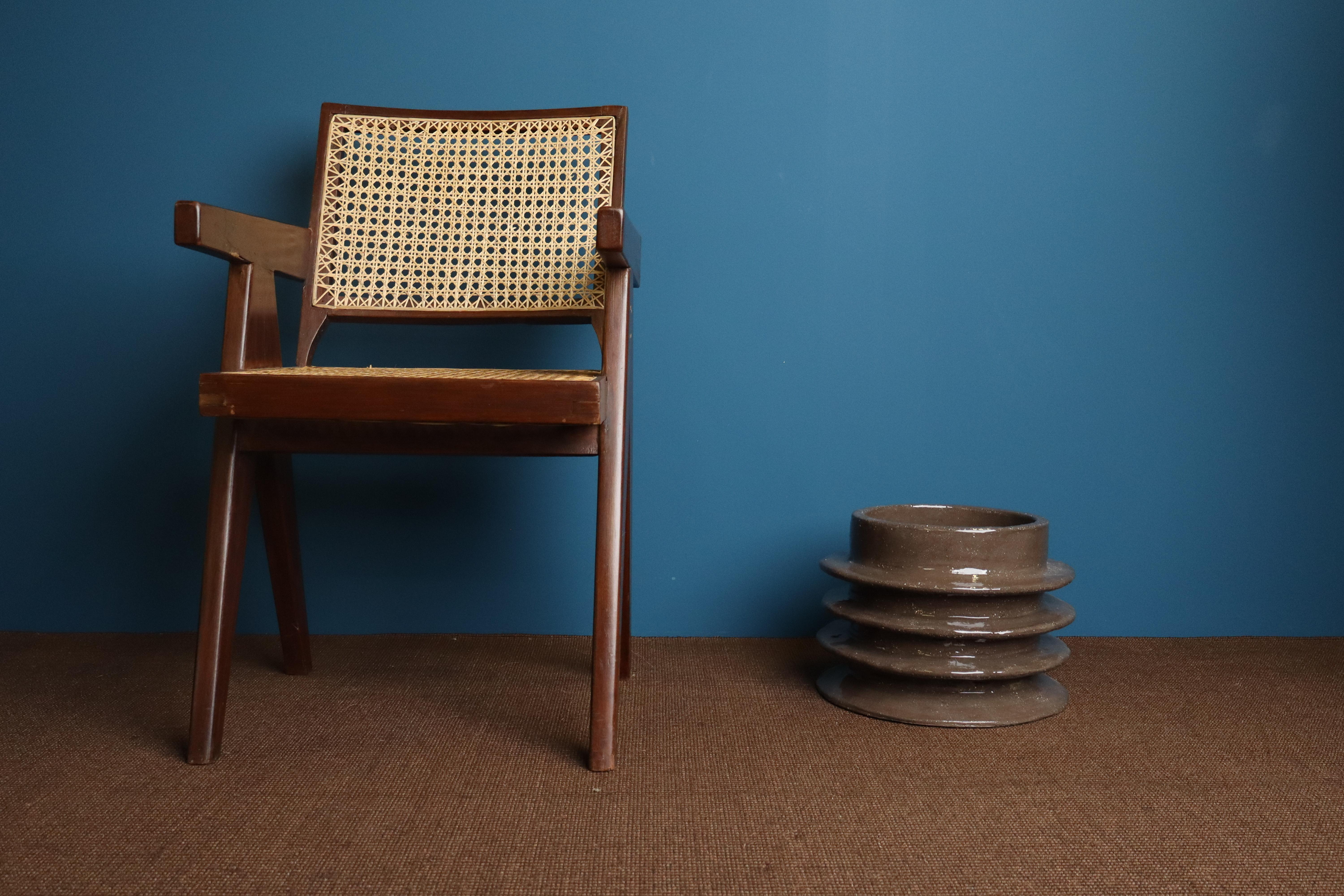 Jardinera de Mariela Ceramica, Artista Chilena Belga Cerámico en venta