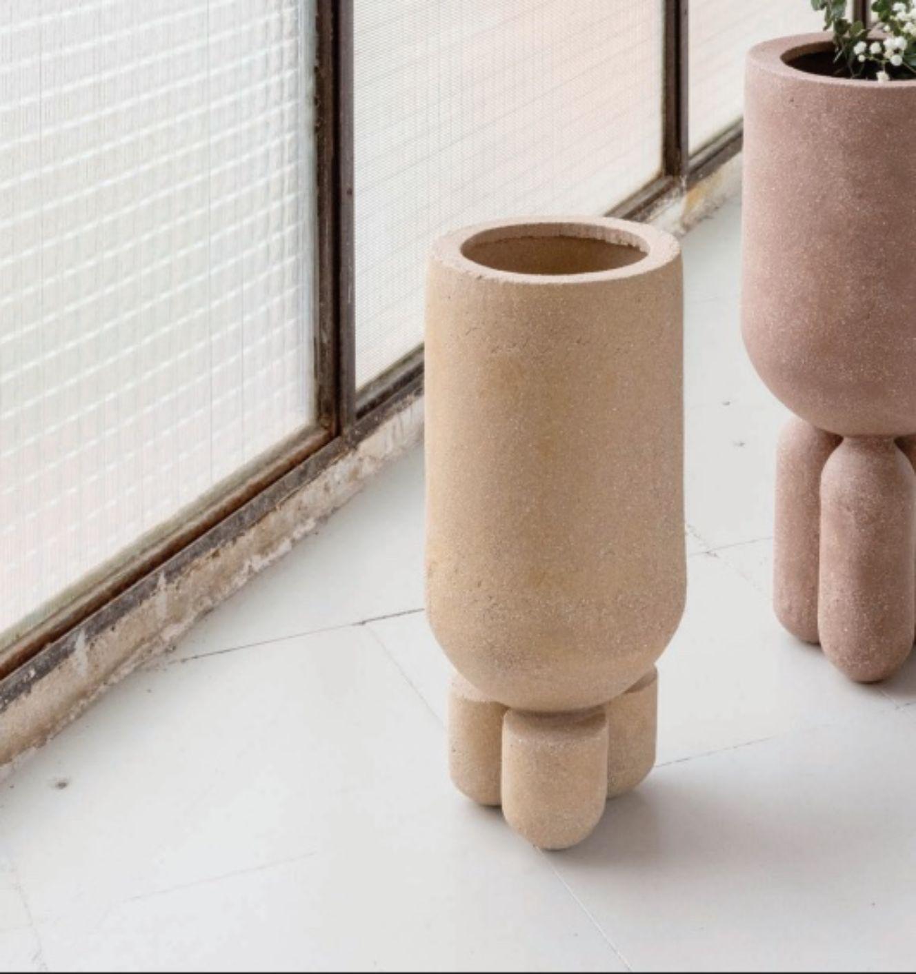 Planter clay vase by Lisa Allegra
Dimensions: ø 16 x 37 cm
Materials: Clay

Born in 1986 in Paris, Lisa Allegra has earned in 2010 a degree in furniture design from the École Supérieure des Arts Décoratifs. She has worked for Tsé&Tsé Associées