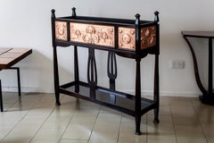 Late 19th Century English Arts & Crafts Planter in Cooper and Wood