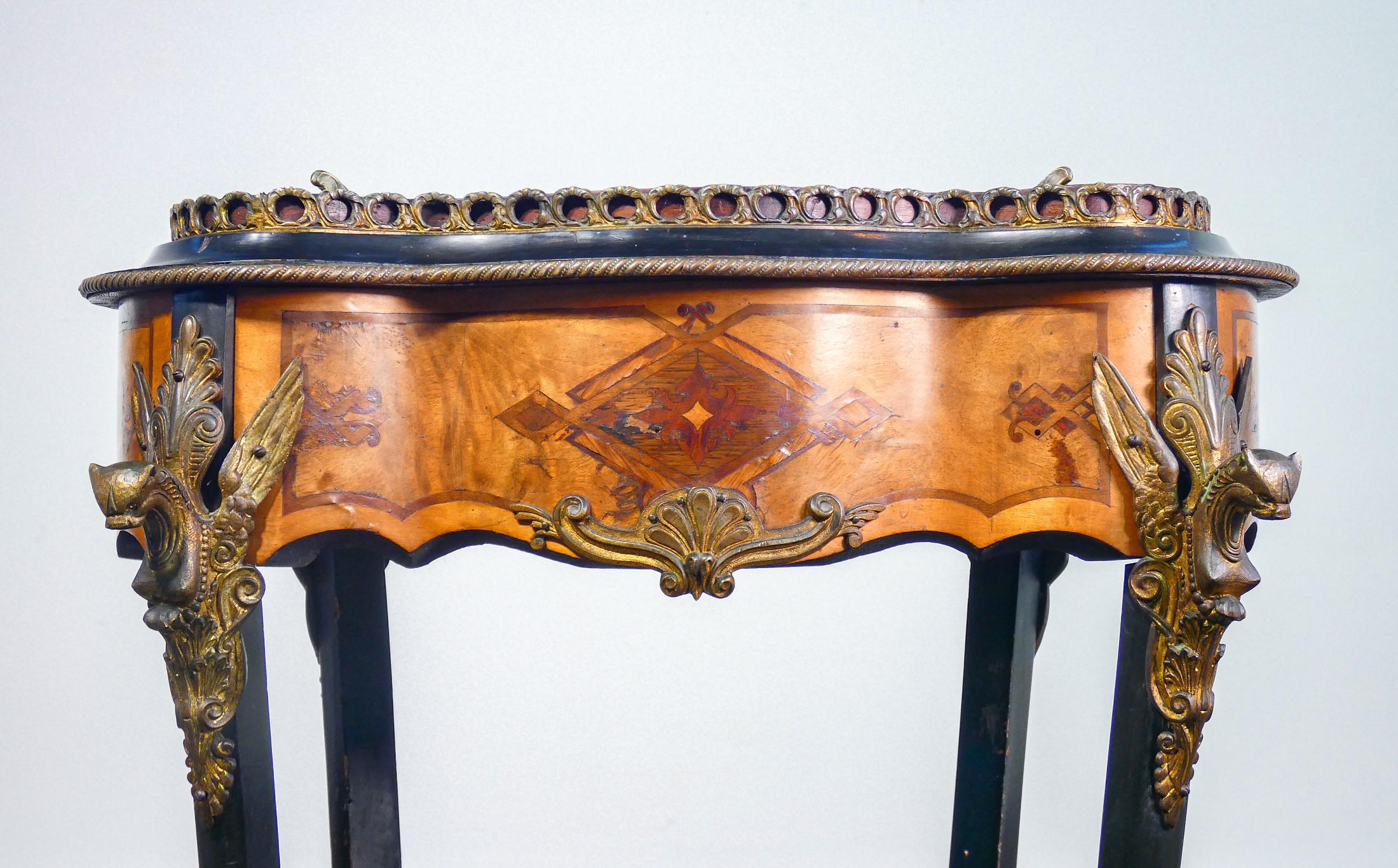 Planter, Napoleon III Jardiniere in Inlaid Wood and Painted Porcelain 19th C. For Sale 3