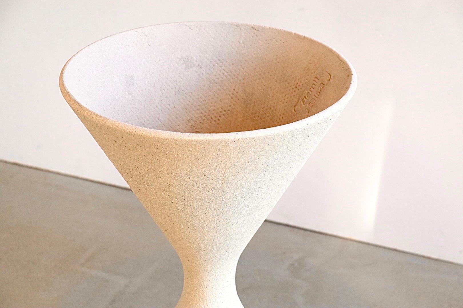 Swiss Planter or Vide Poche model 