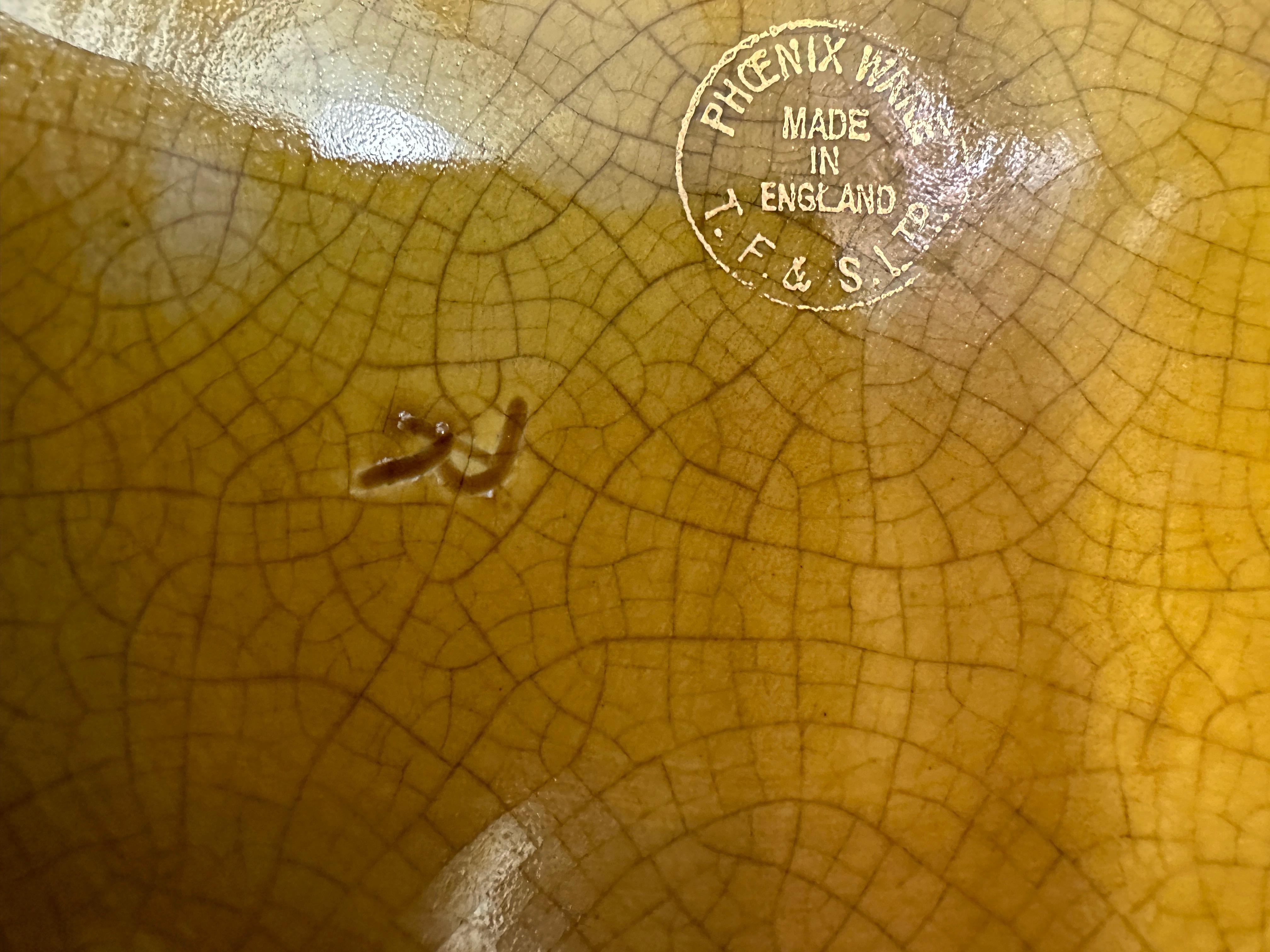 Fioriera: Phoenix Wake Made in England I.L. T. L. (F. Thomas L.) In condizioni buone in vendita a Ciudad Autónoma Buenos Aires, C