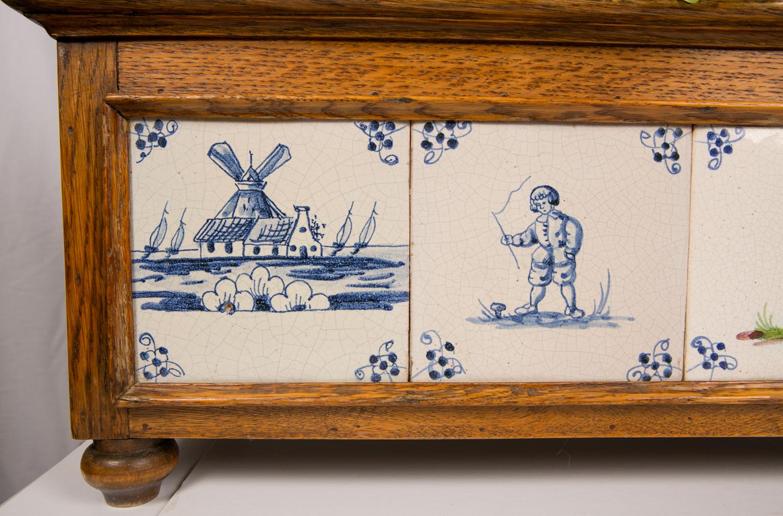 Planter with Dutch Delft Tiles from the 18th Century 9
