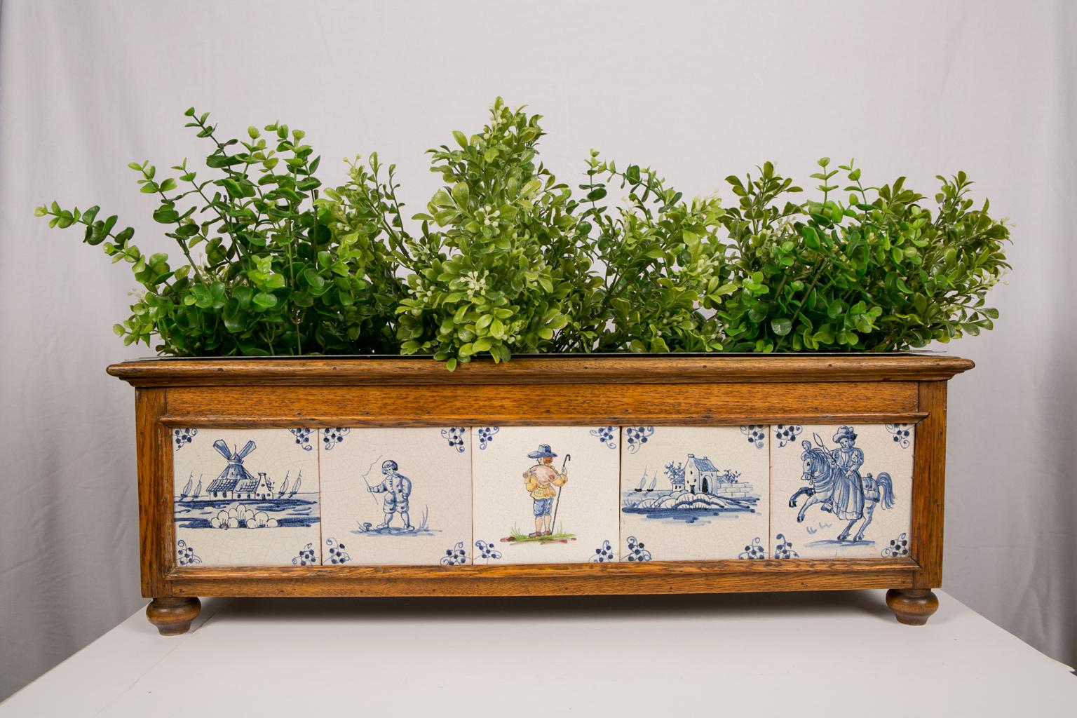 Planter with Dutch Delft Tiles from the 18th Century 3