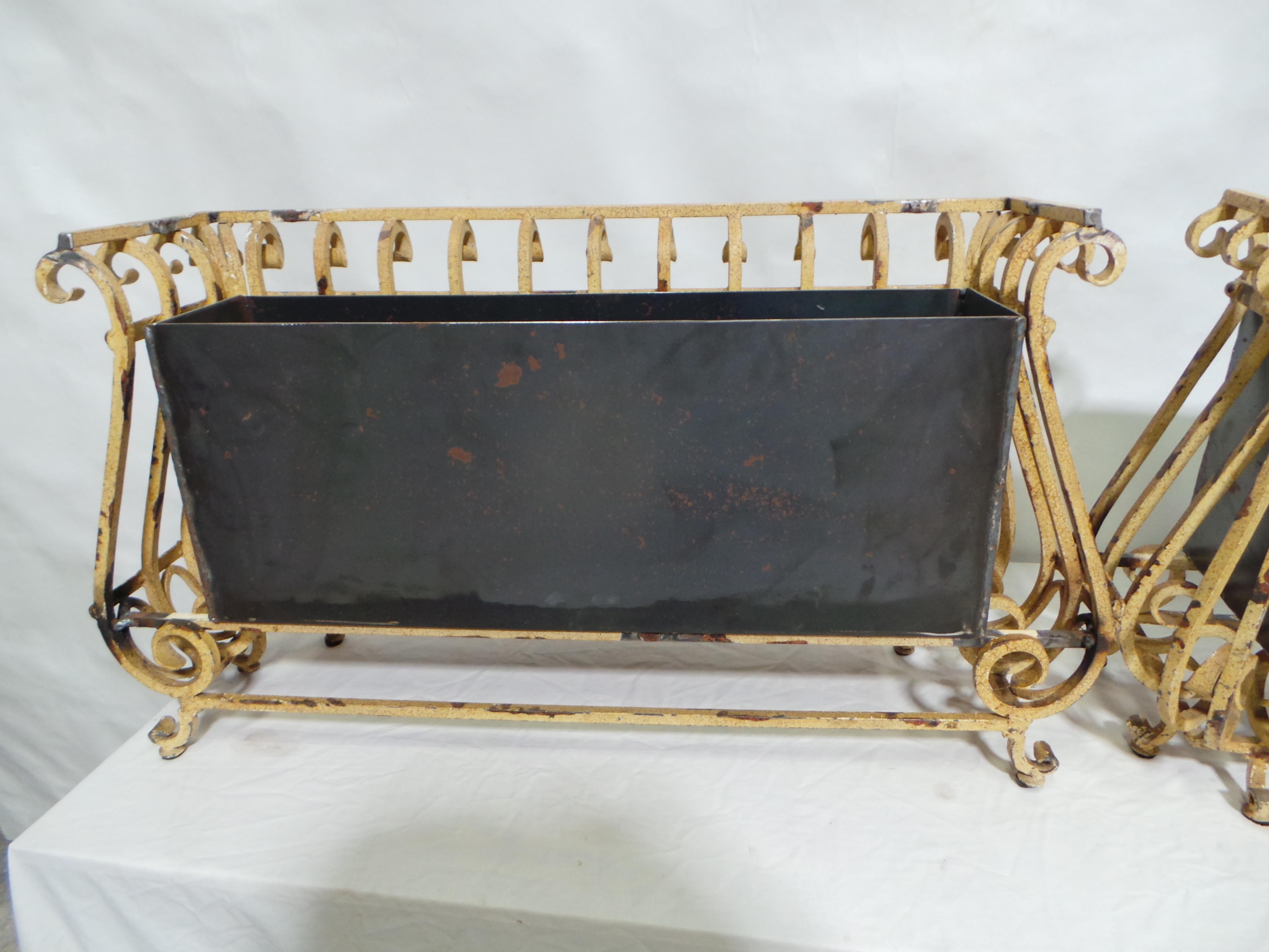 Fioriere decorative in ferro battuto in vendita 4