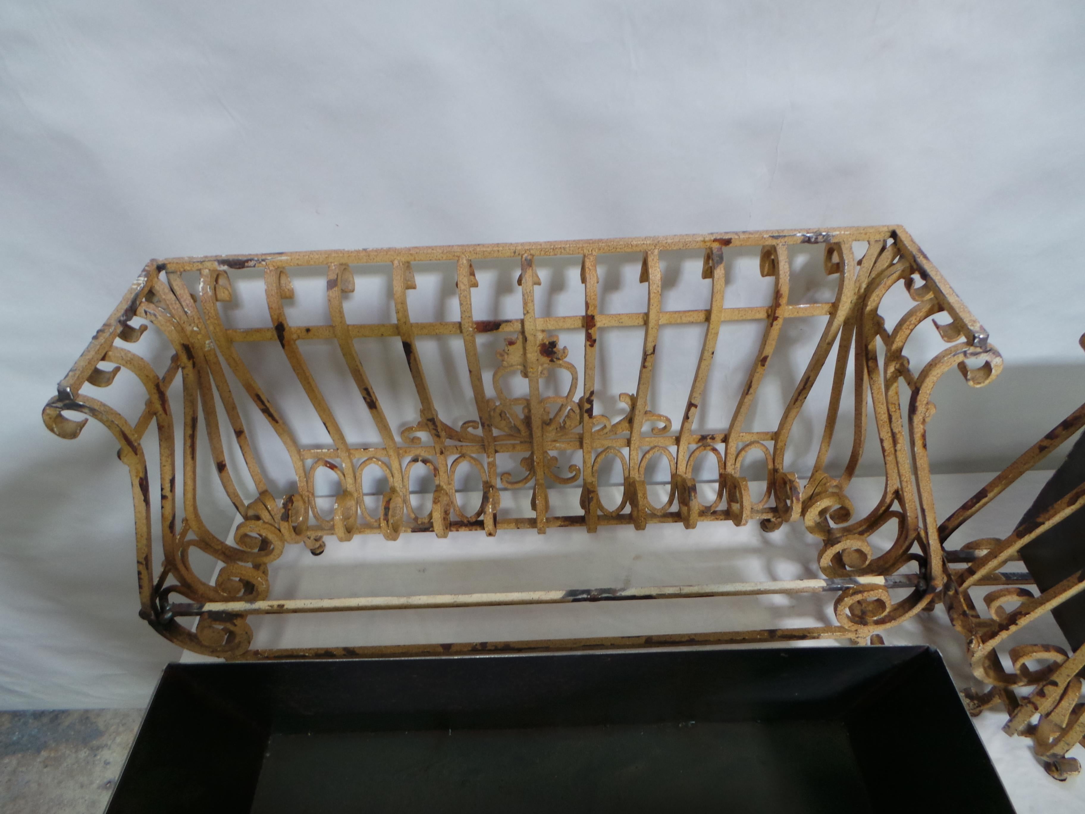 Fioriere decorative in ferro battuto in vendita 6