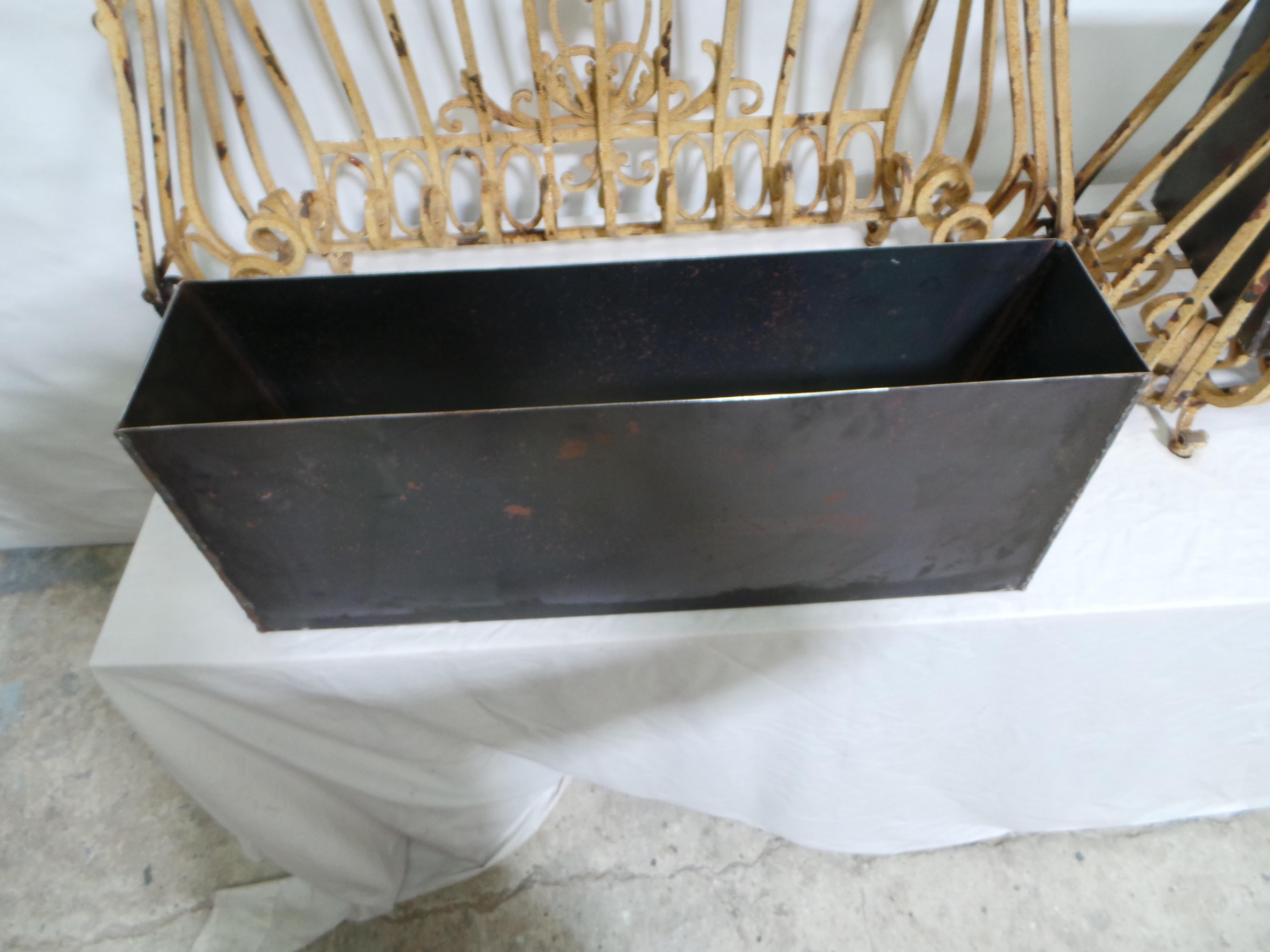 Fioriere decorative in ferro battuto in vendita 7