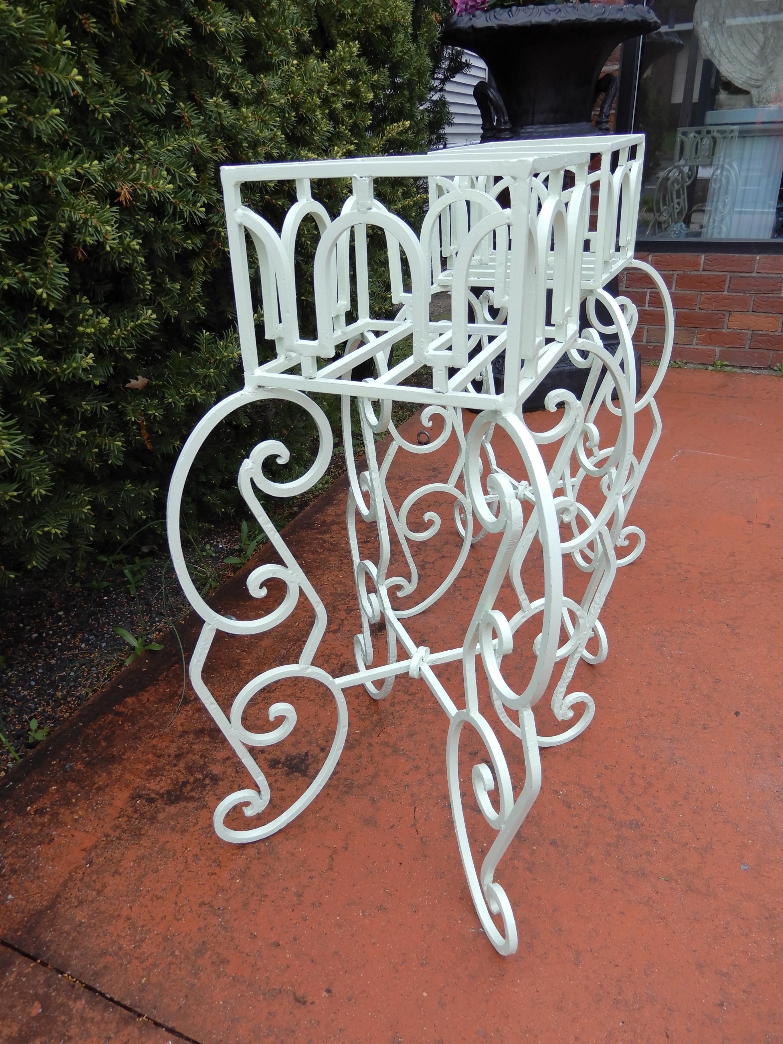 Planters ornate Wrought Iron Pair In Excellent Condition For Sale In Long Island, NY