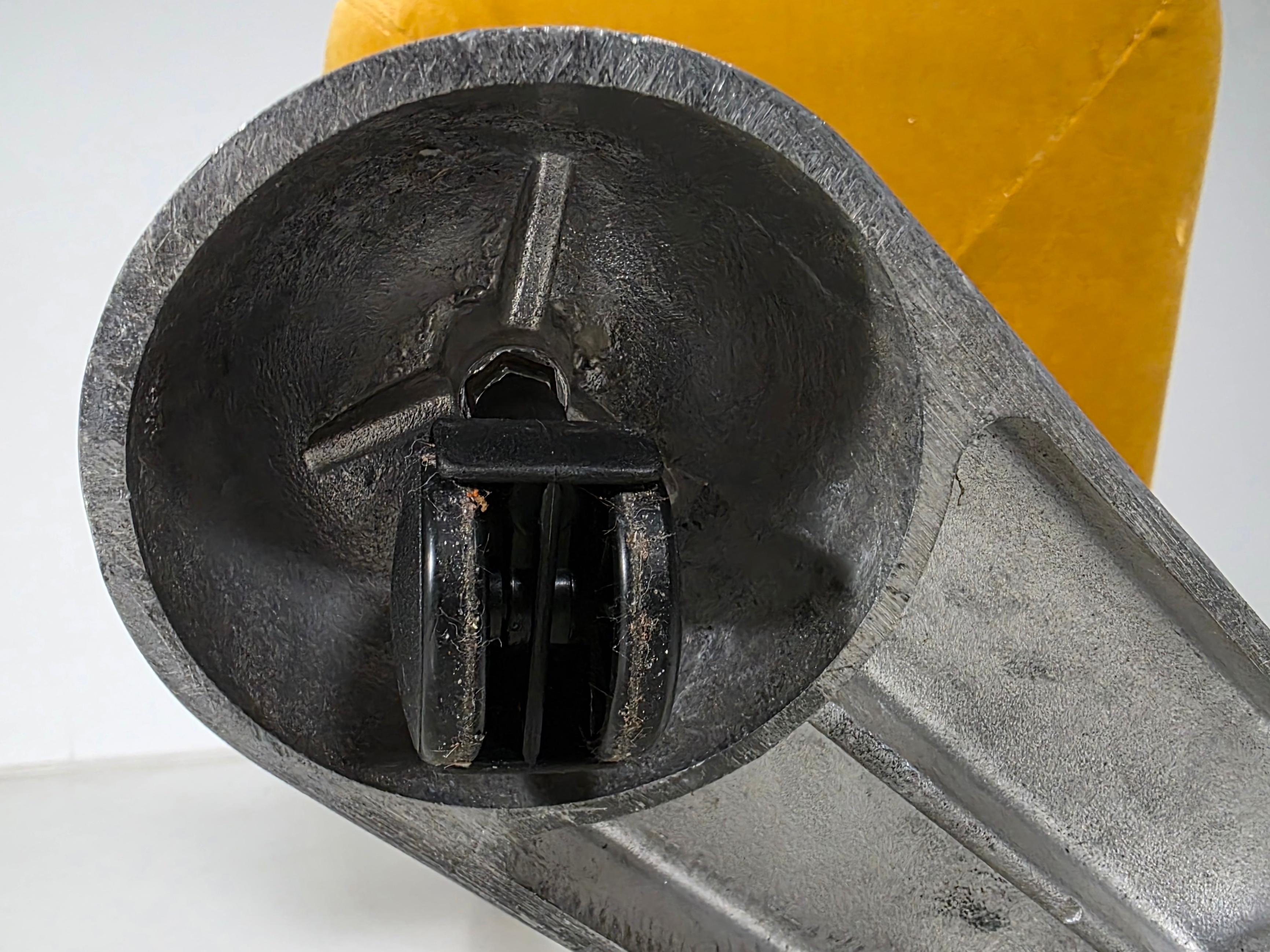 Planula Swivel Desk Chair by Perry King and Santiago Miranda, 1970s im Angebot 4