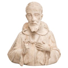 Figure traditionnelle d'un saint en plâtre, datant d'environ 1950