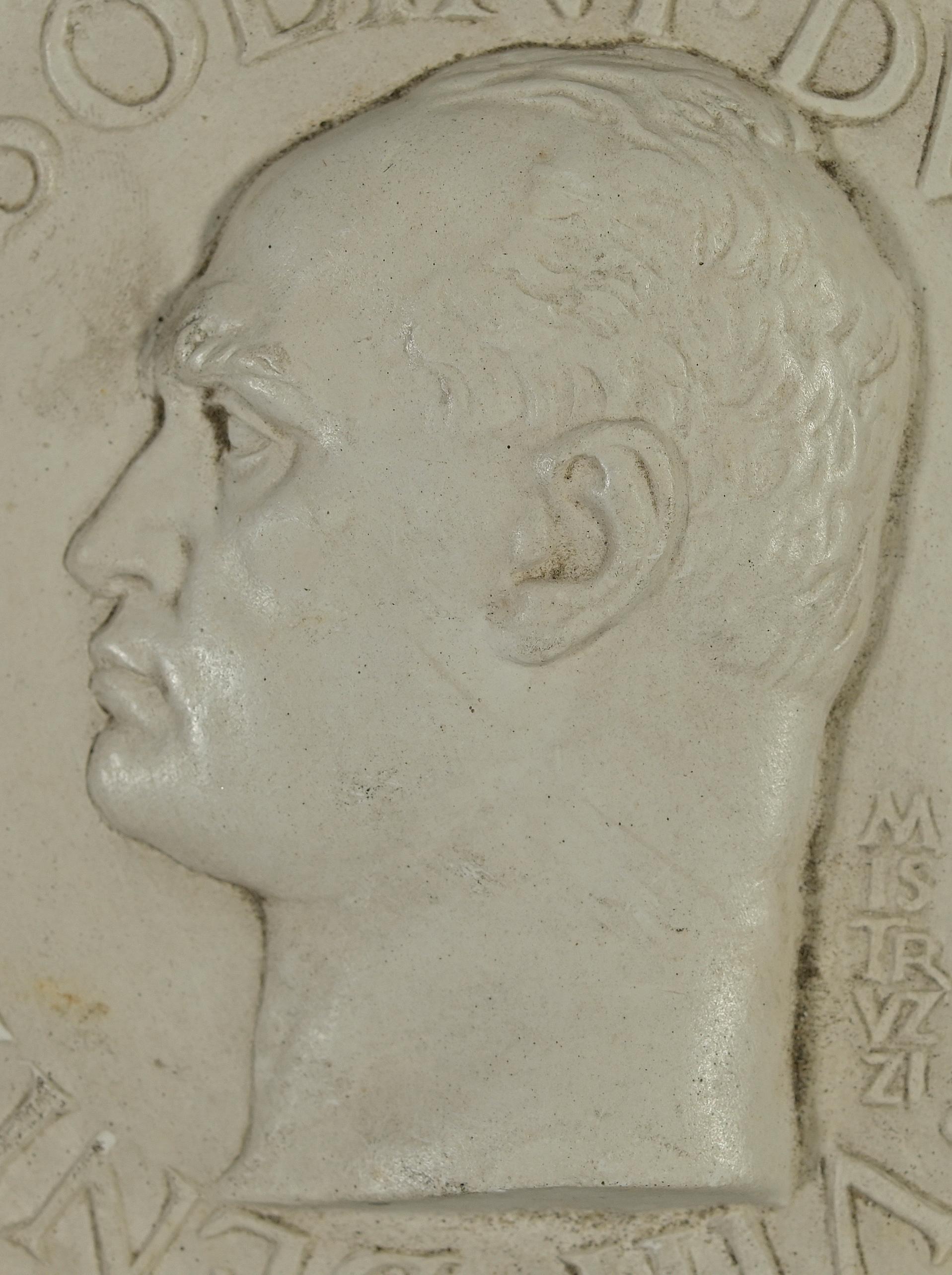 Italiano Medaglia in plastilina di Mussolini di Aurelio Mistruzzi, anni '30 in vendita