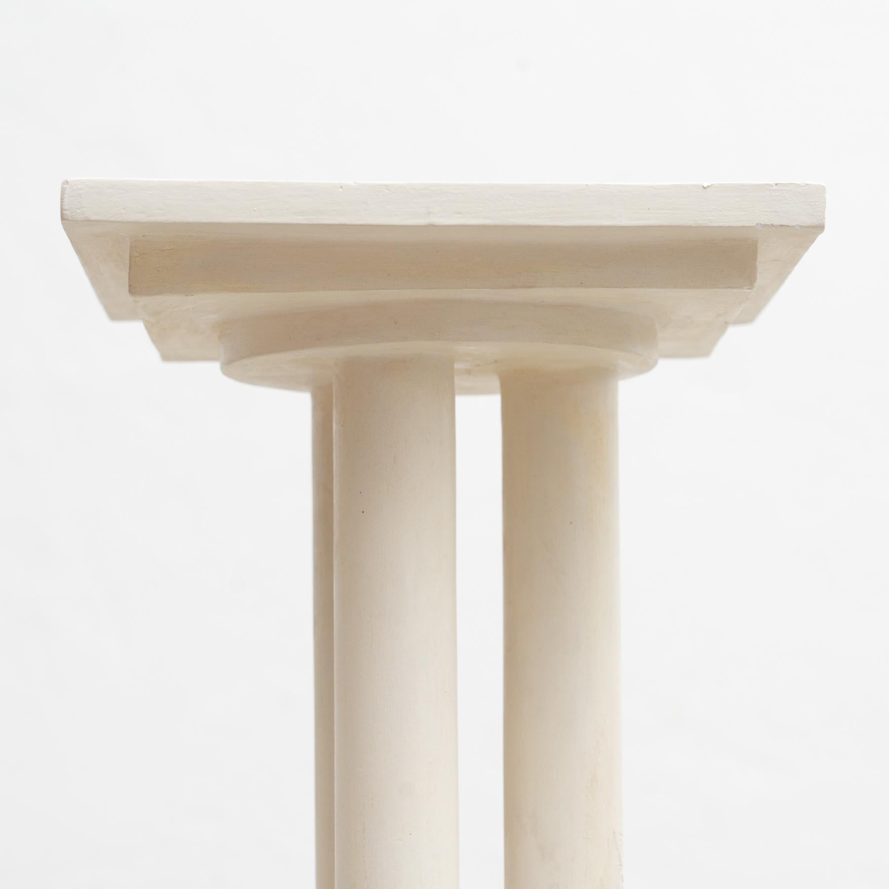 Plaster Antique Column Stand, circa 1950 For Sale 3