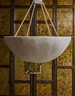 Araña de cuenco de escayola con iluminación interior