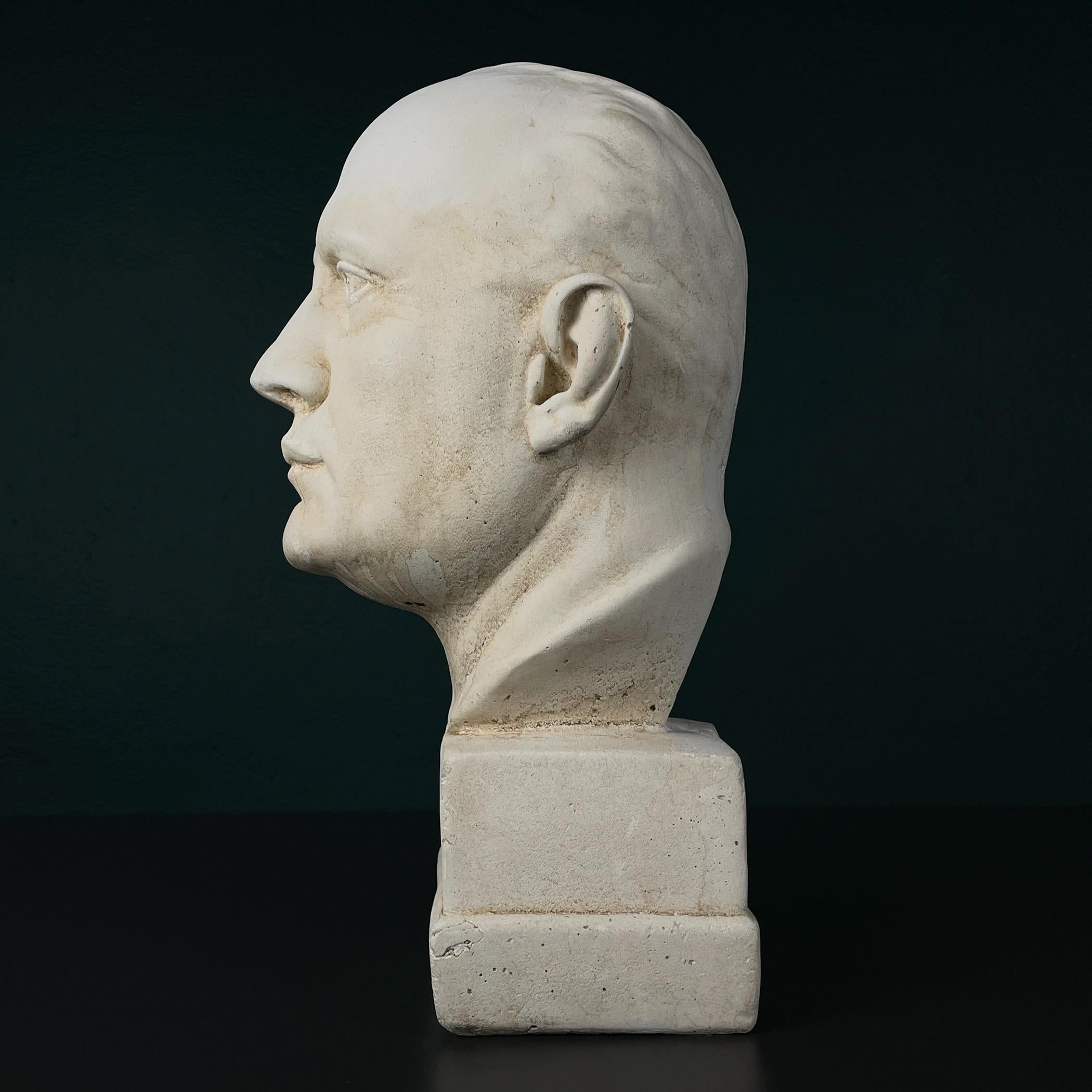 Intonaco Busto in gesso di Benito Mussolini, Italia, anni 1930-40