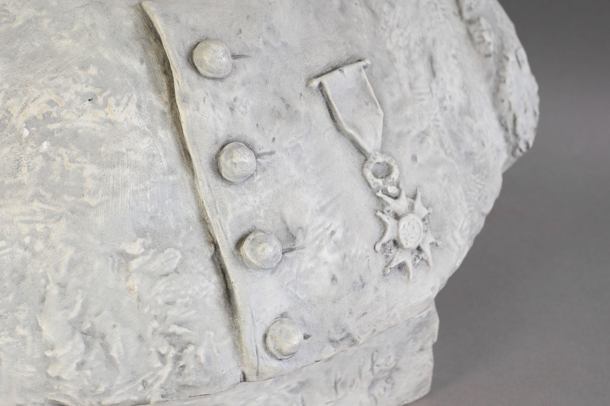 Francese Busto in gesso in vendita