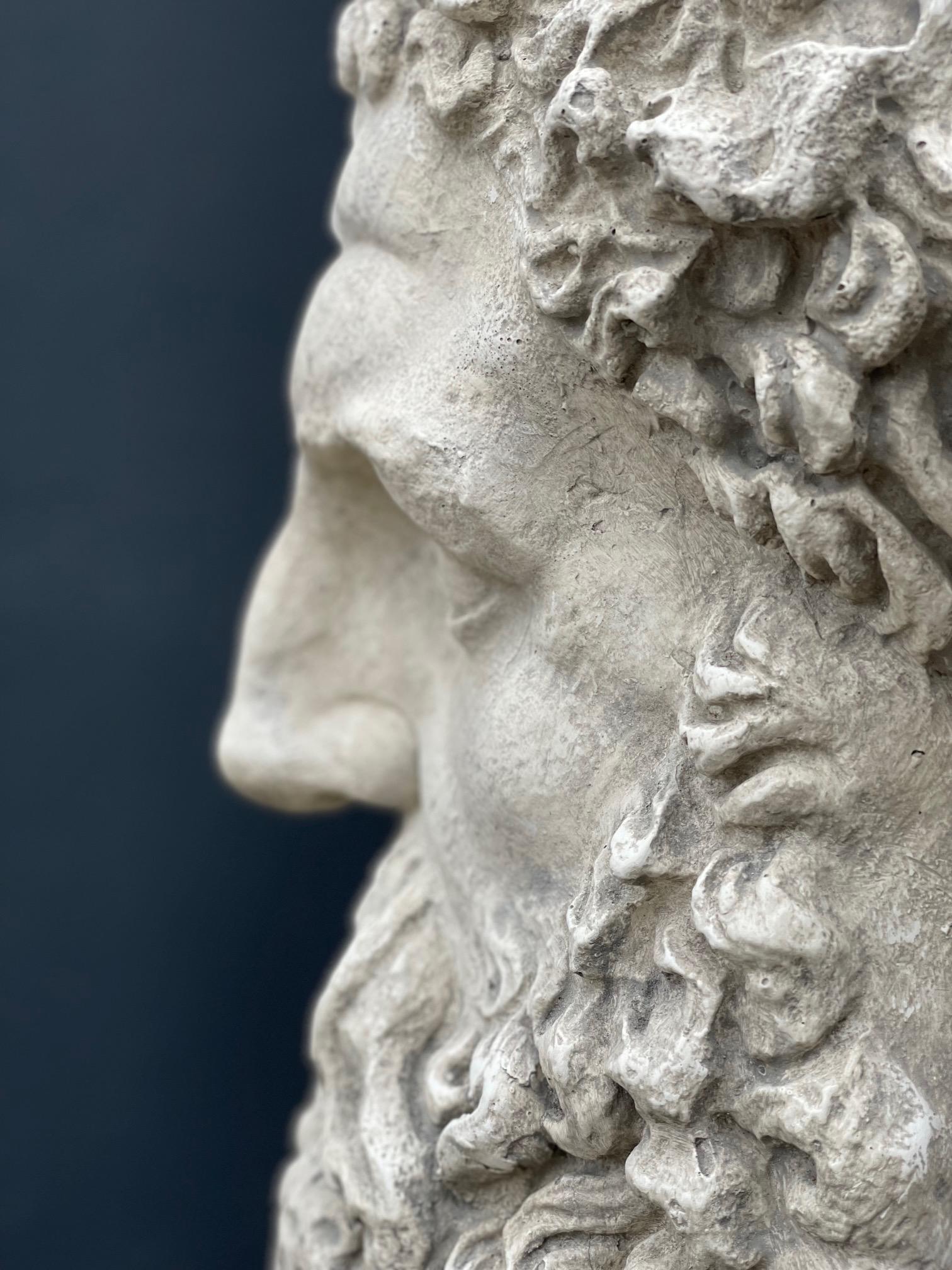 Britannique Buste d'Hercule en plâtre en vente