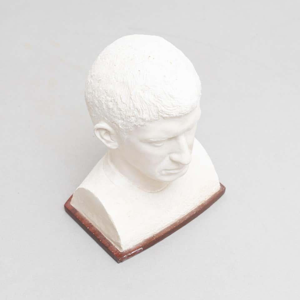 Spanish Plaster Bust White Sculpture circa 1960 For Sale
