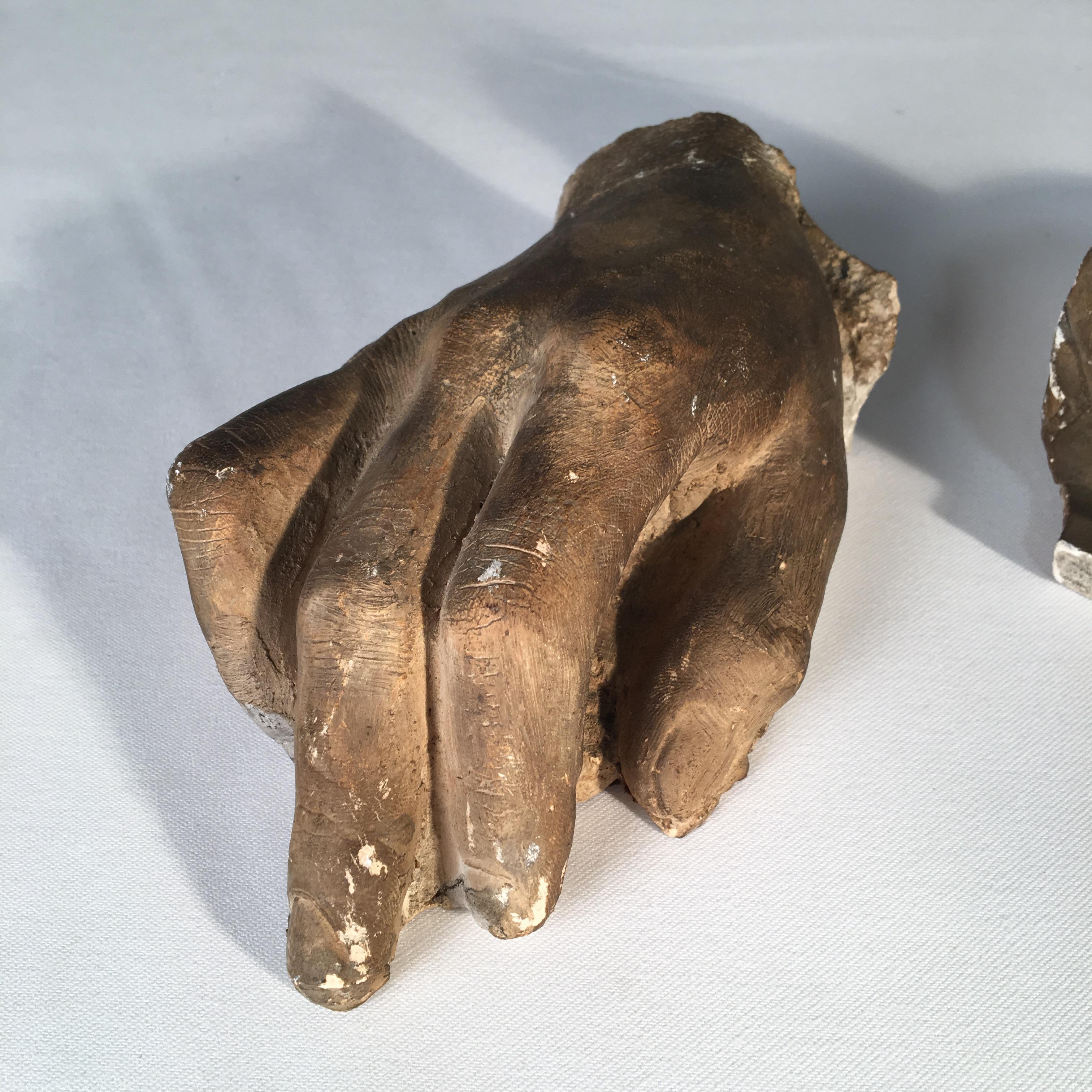 An interesting cast foot and hand in plaster, de-accessioned from a NY museum (unknown), and dating from the 19th century.