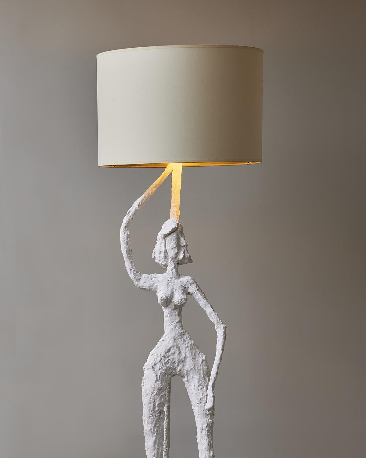 Moderne Lampadaires à caractères plâtre de Glustin Luminaires en vente