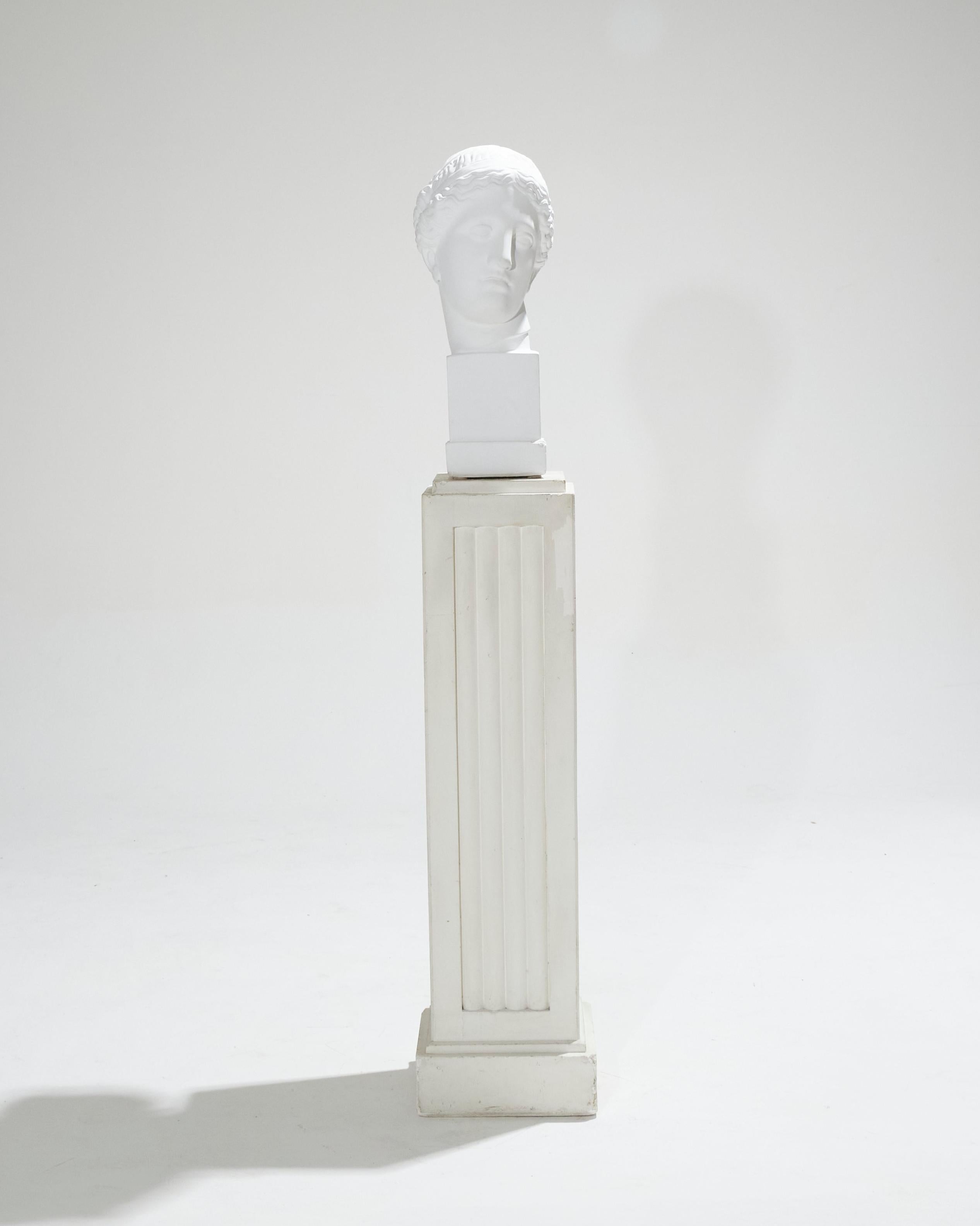 Plâtre Columne en plâtre, années 1930 en vente