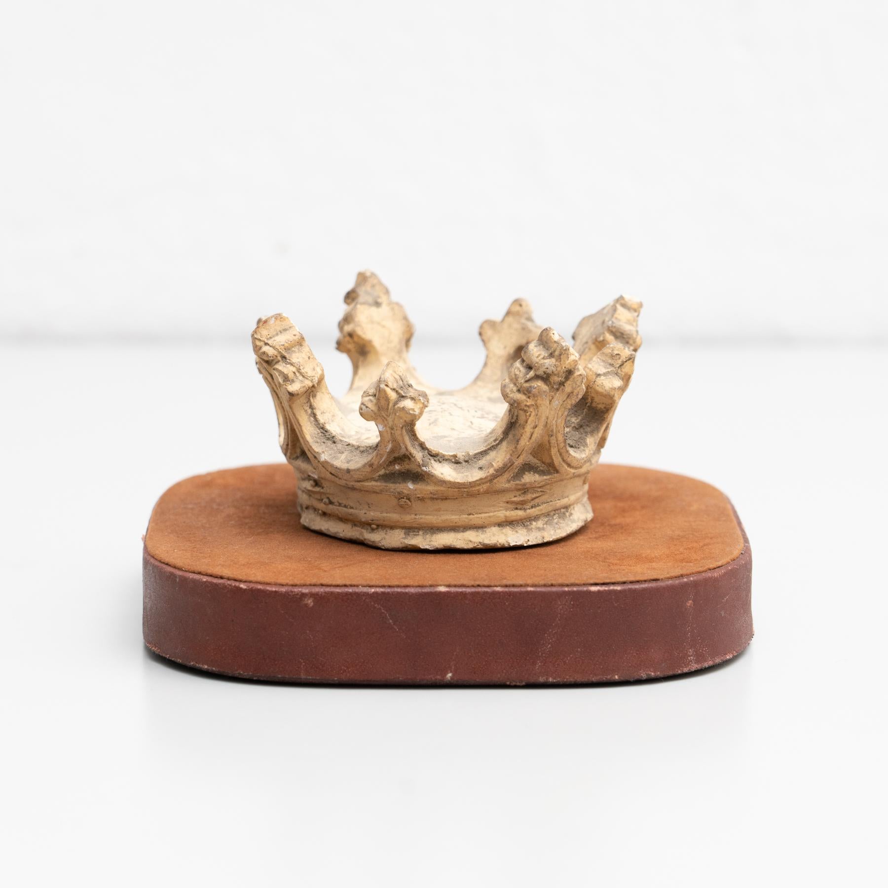 Spanish Plaster Crown Sculptural Artwork, circa 1950 For Sale