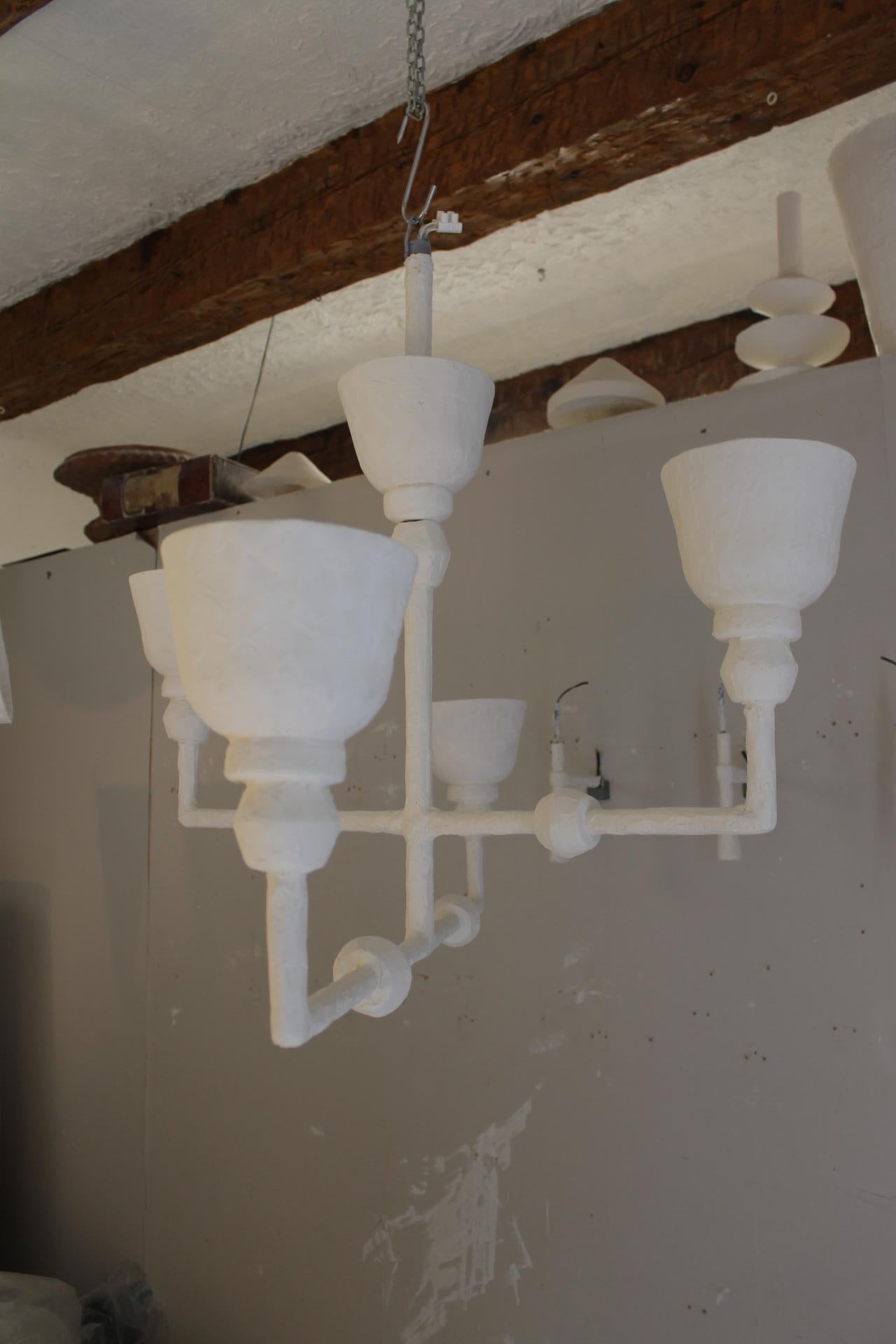 Plaster lamp in the style of Giacometti
Composed of four branches.
The luminaire is electrified in working order.
Base E 27