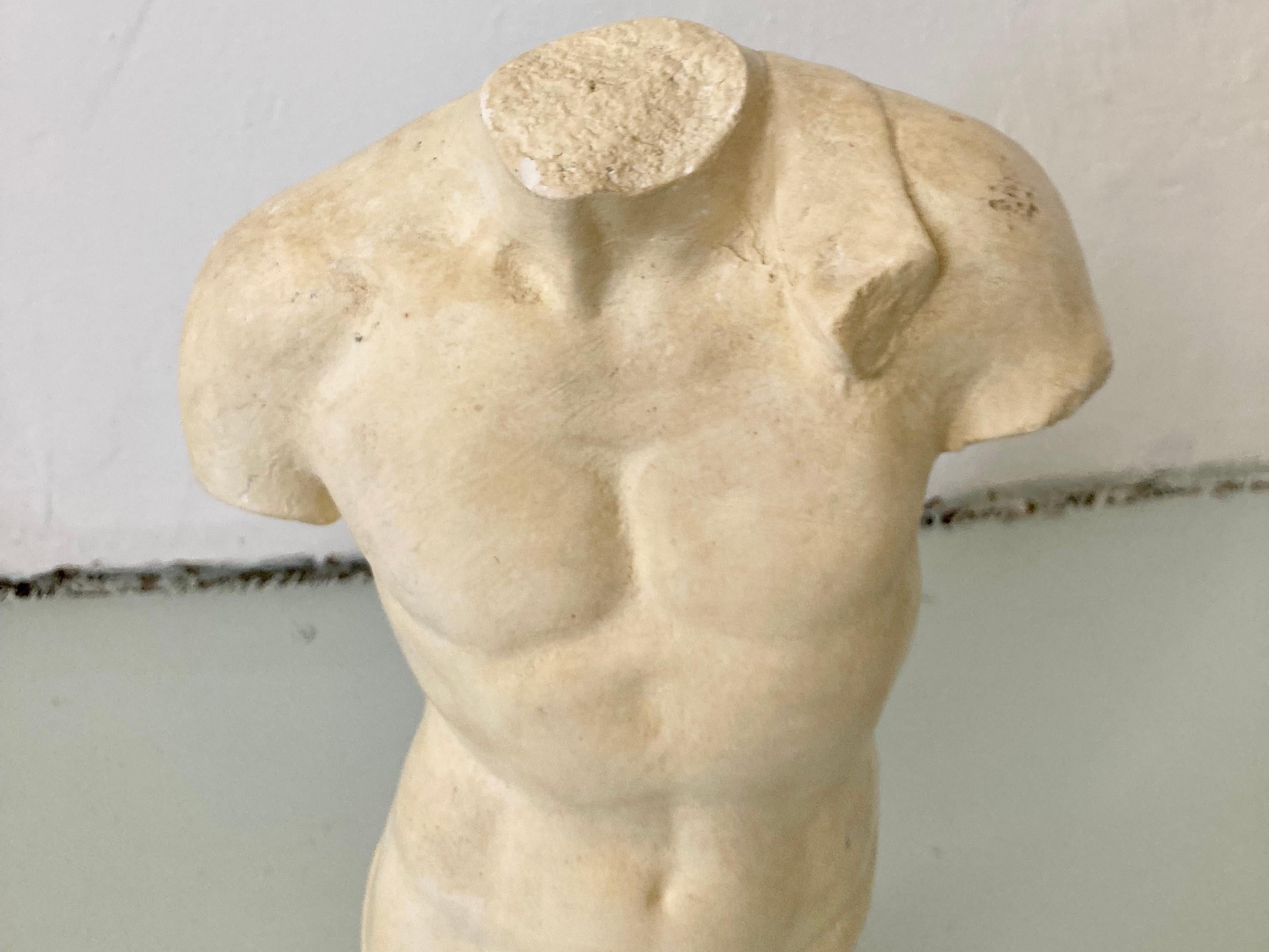 Plaster Male Body Statue on a Base In Good Condition For Sale In Los Angeles, CA