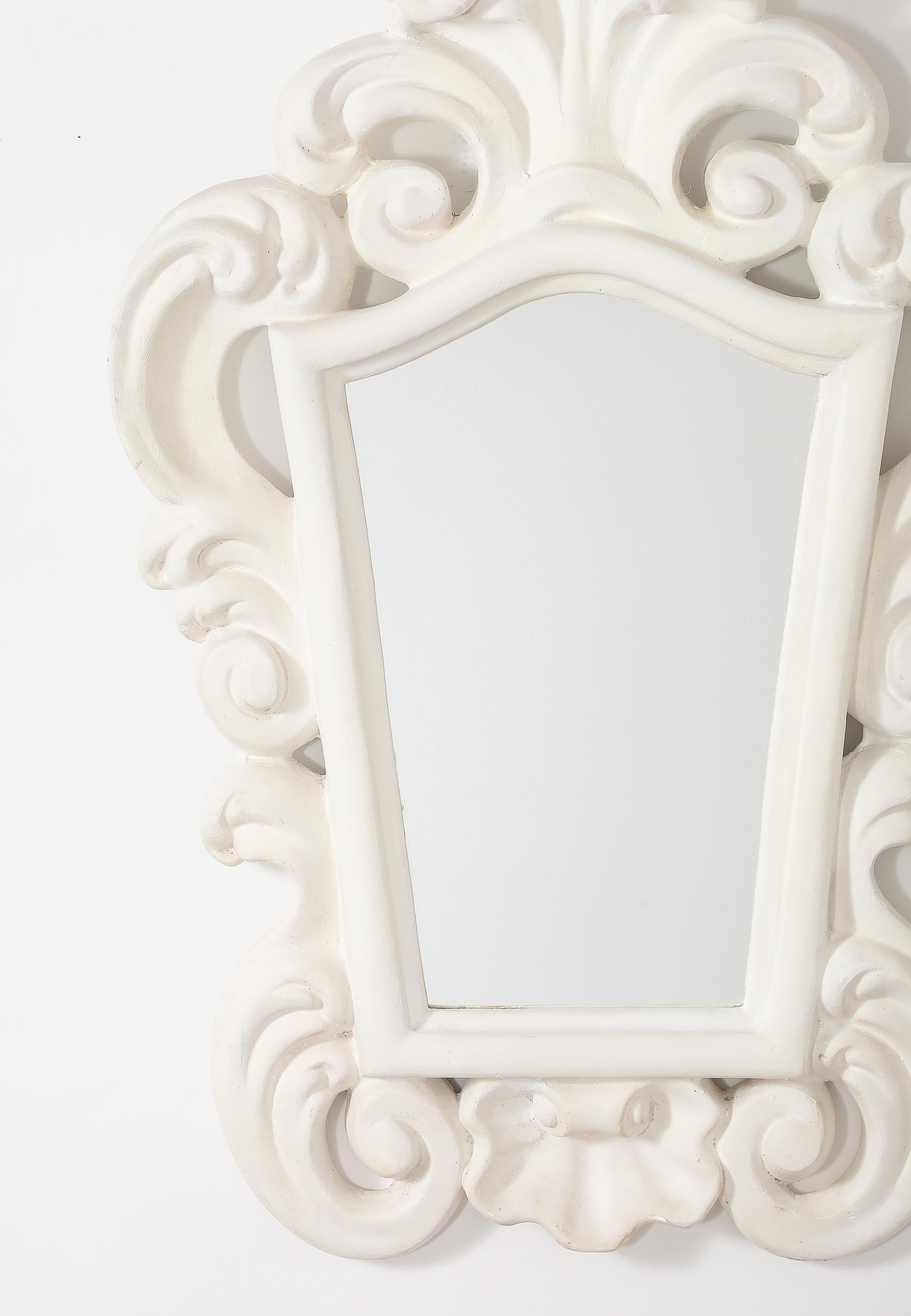 20ième siècle Miroir en plâtre à la manière de Serge Roche, France, années 1950 en vente