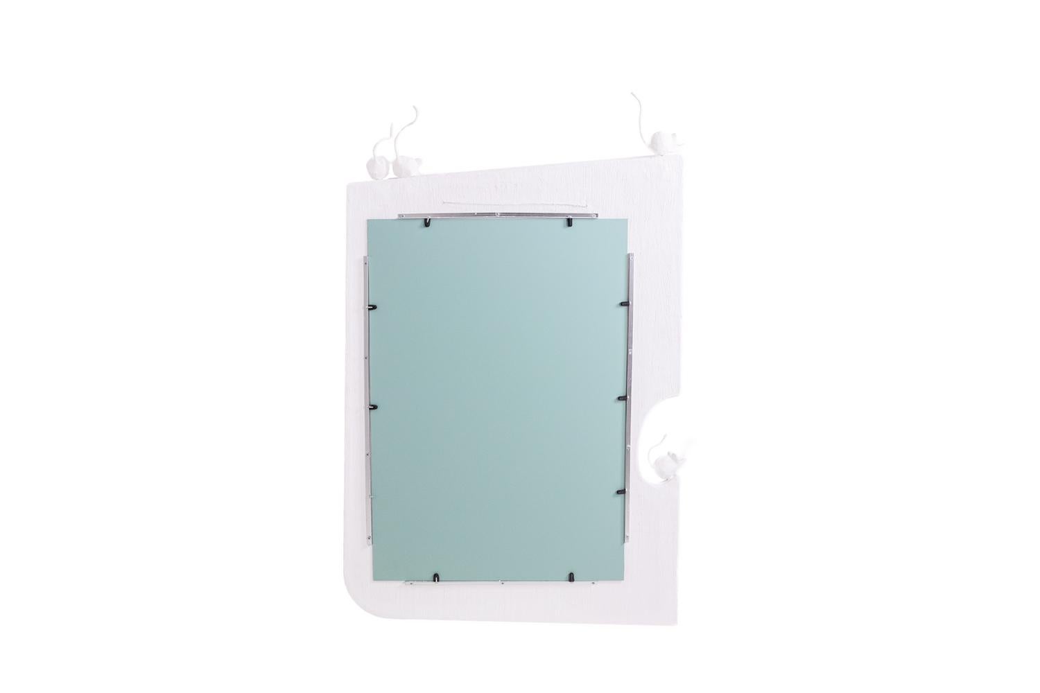 “Emmental” plaster mirror, made from composite materials, decorated with mice.

Work of a contemporary French artist in a small series.

Dimensions: H 110 x W 67.5 x D 4 cm

Reference: LS62541609M