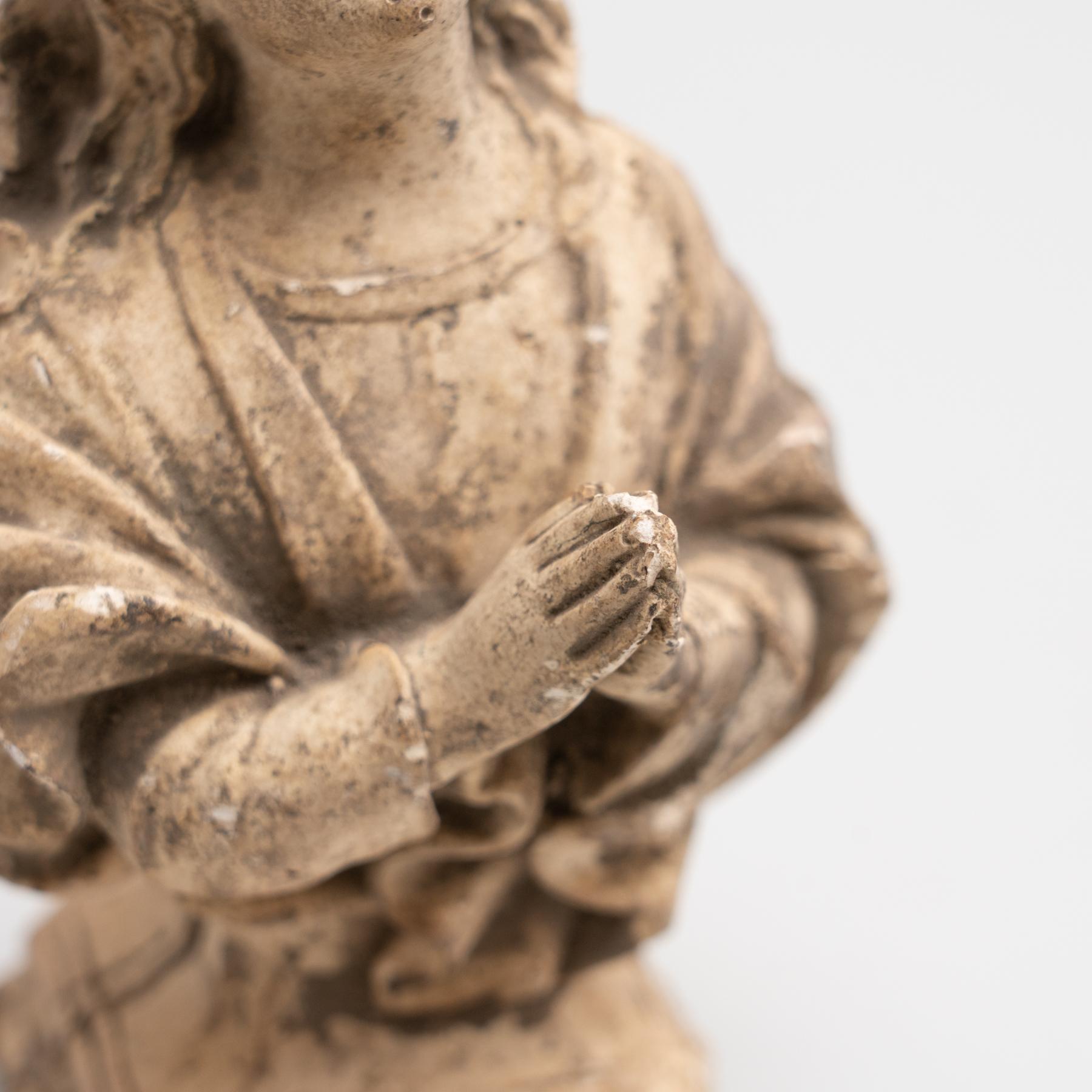 Modern Plaster Praying Virgin Traditional Figure, circa 1950 For Sale
