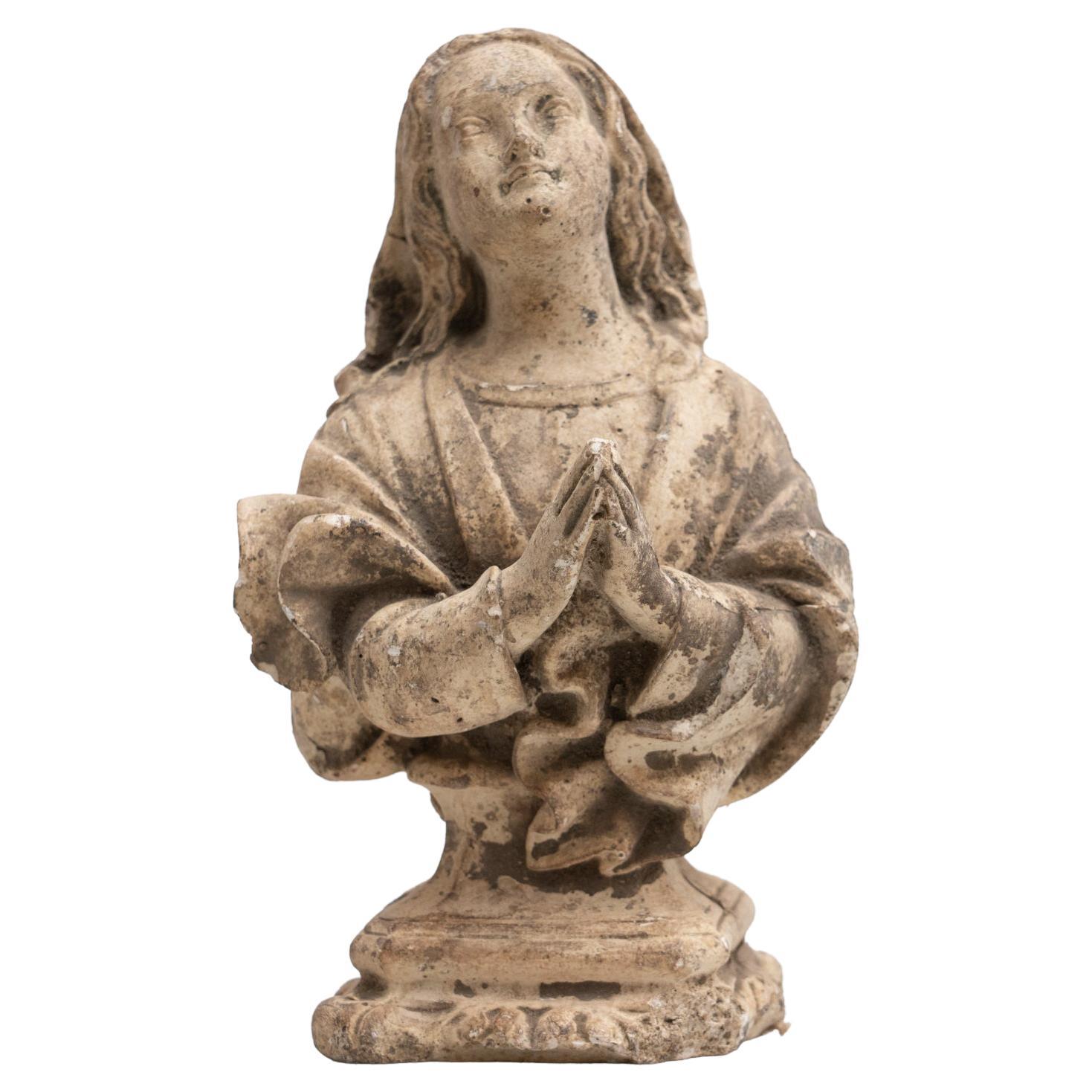 Gips-Gebetfigur einer Jungfrau, traditionelle Figur, um 1950 im Angebot