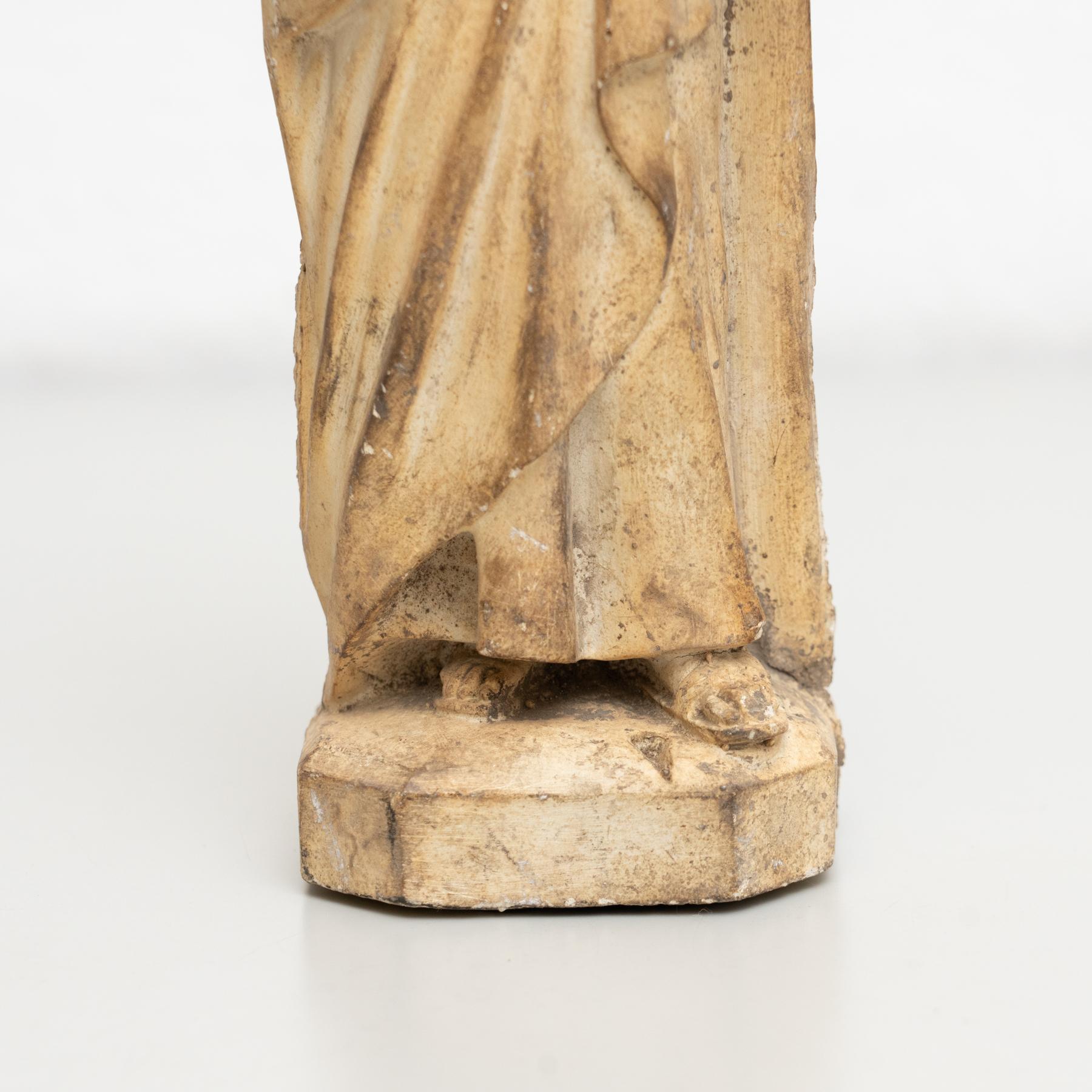 Plaster Saint Traditional Figure, circa 1950 In Good Condition For Sale In Barcelona, ES