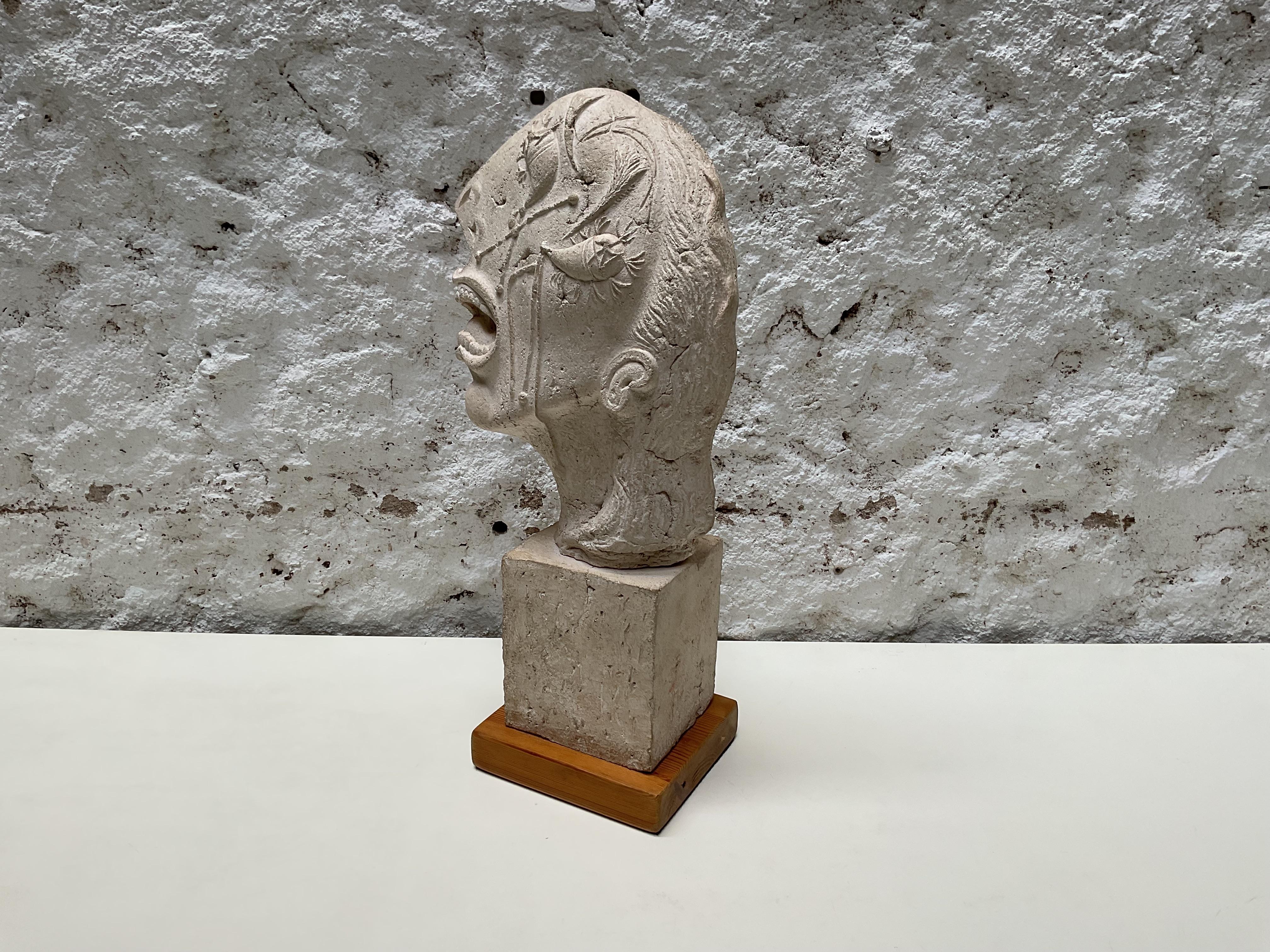 Metà XX secolo Scultura in gesso 