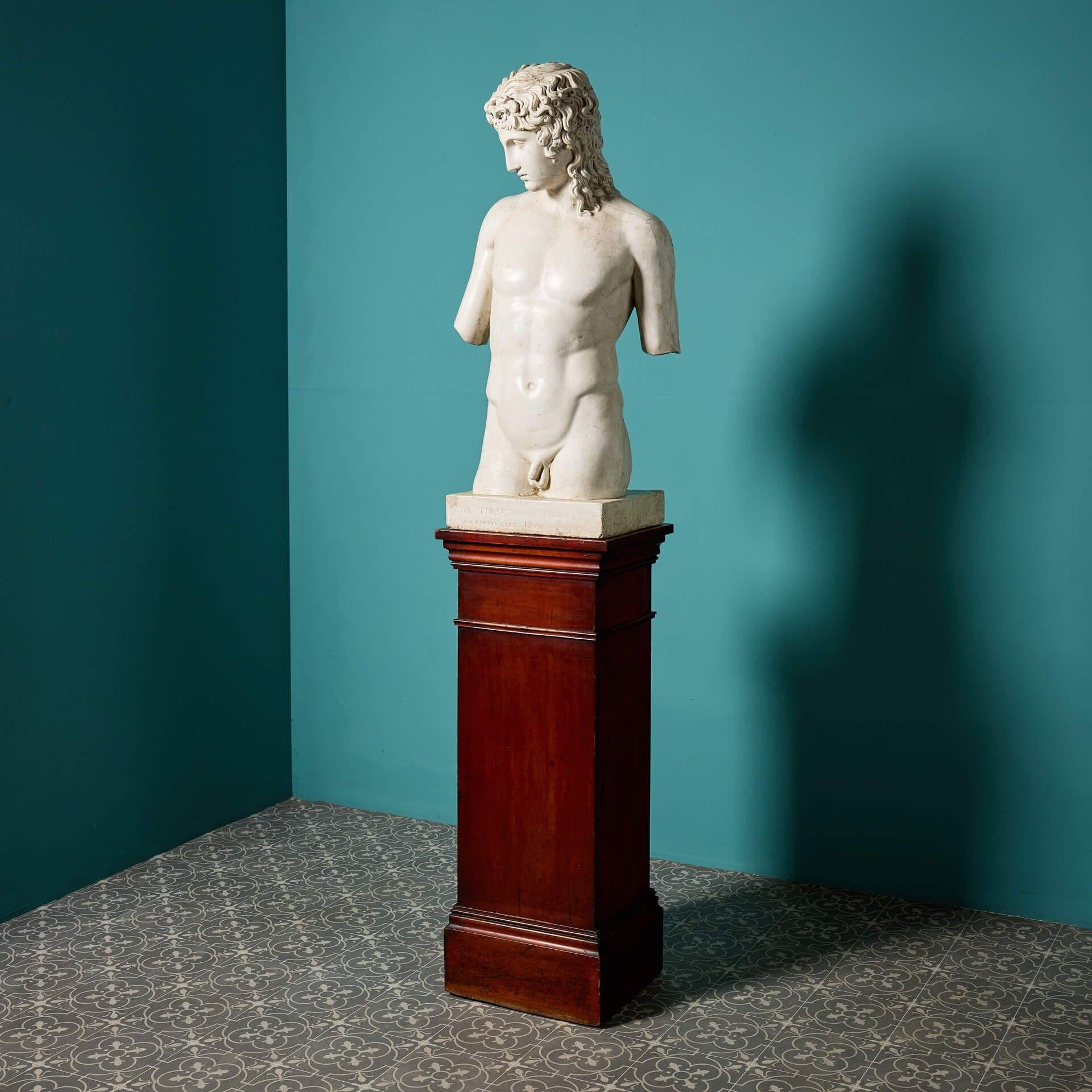 Neoclassico Scultura in gesso di Eros dopo l'Antico in vendita