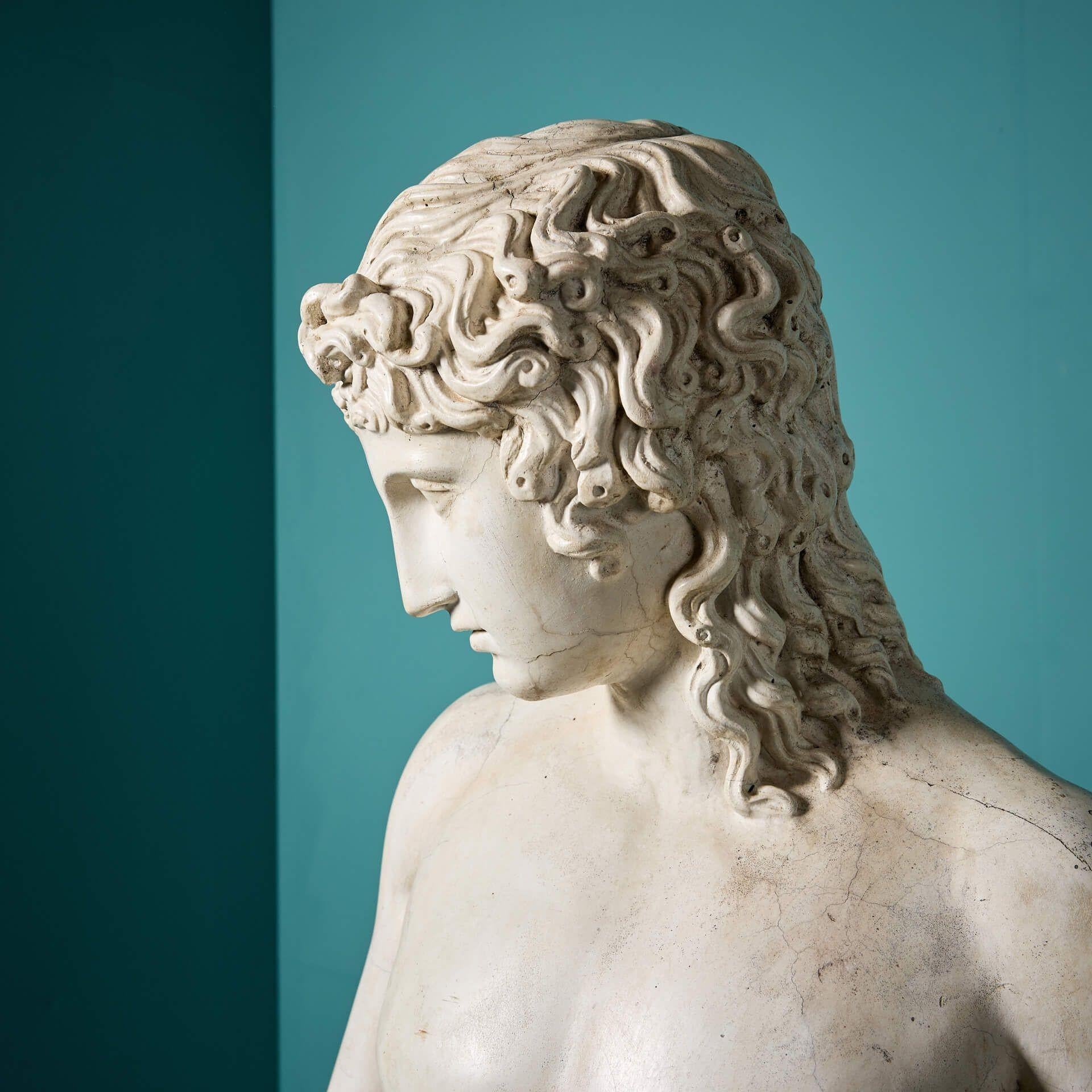 Italiano Scultura in gesso di Eros dopo l'Antico in vendita