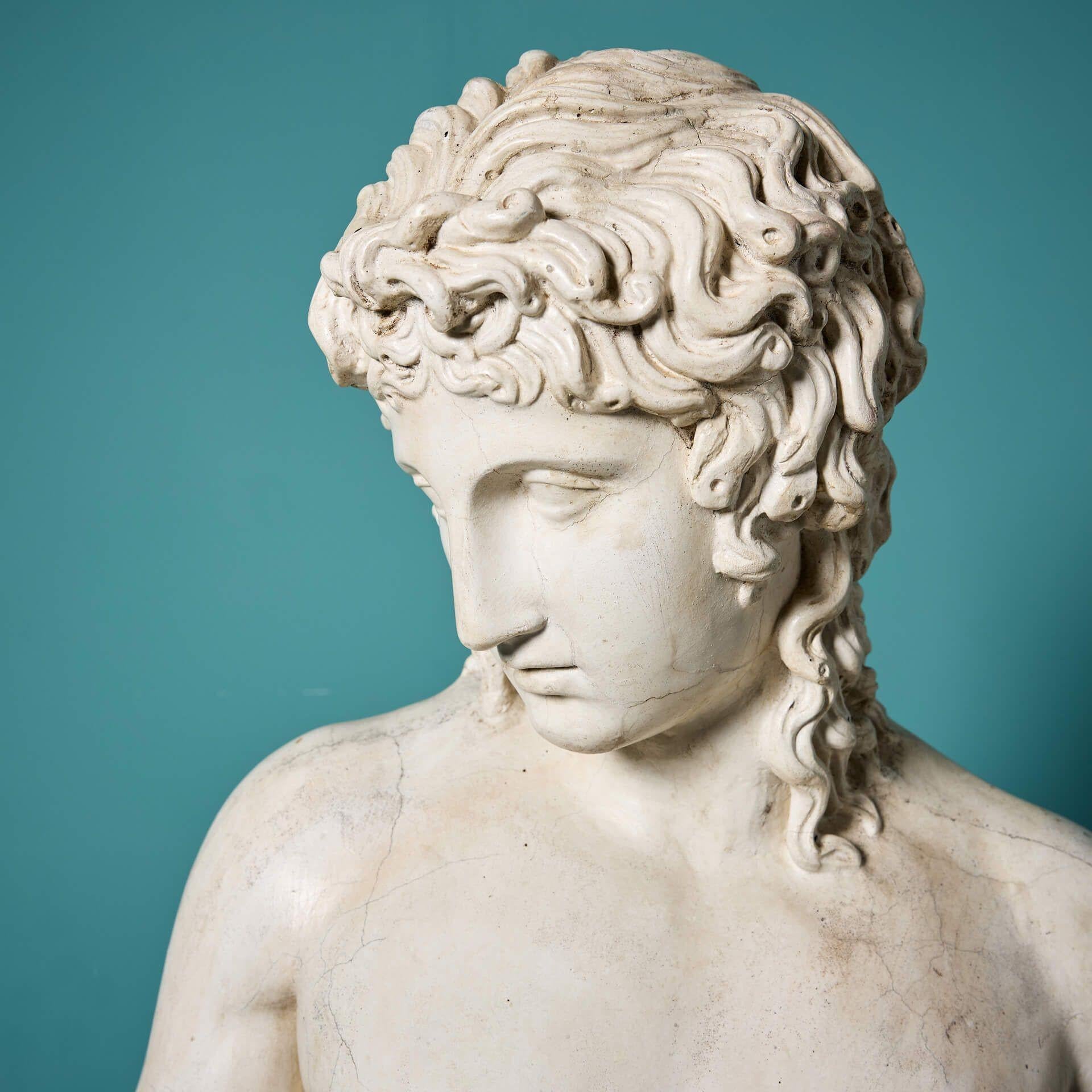 Scultura in gesso di Eros dopo l'Antico In condizioni discrete in vendita a Wormelow, Herefordshire